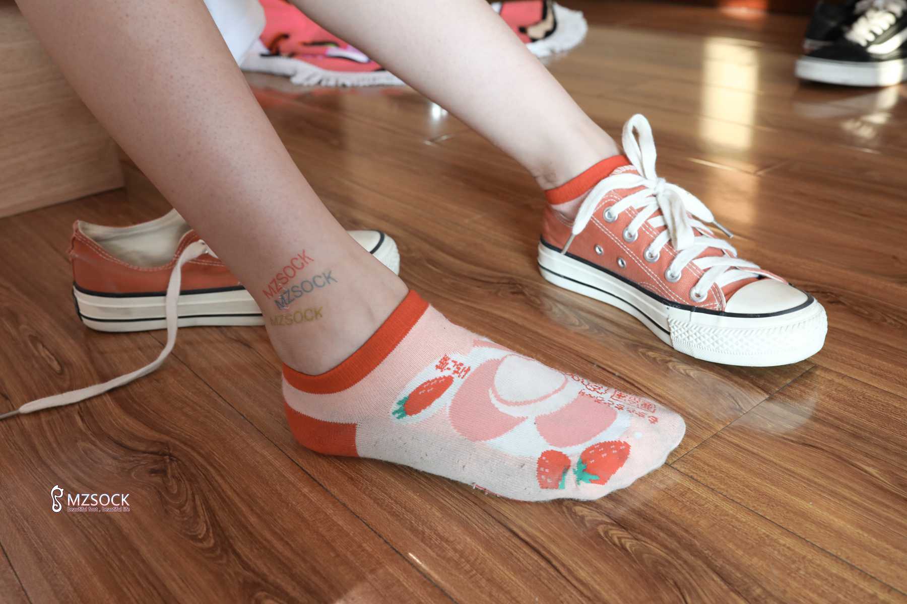 图片[44]-[MZSOCK爱美足] No.084 悦悦 在线浏览 – 速更版-美库