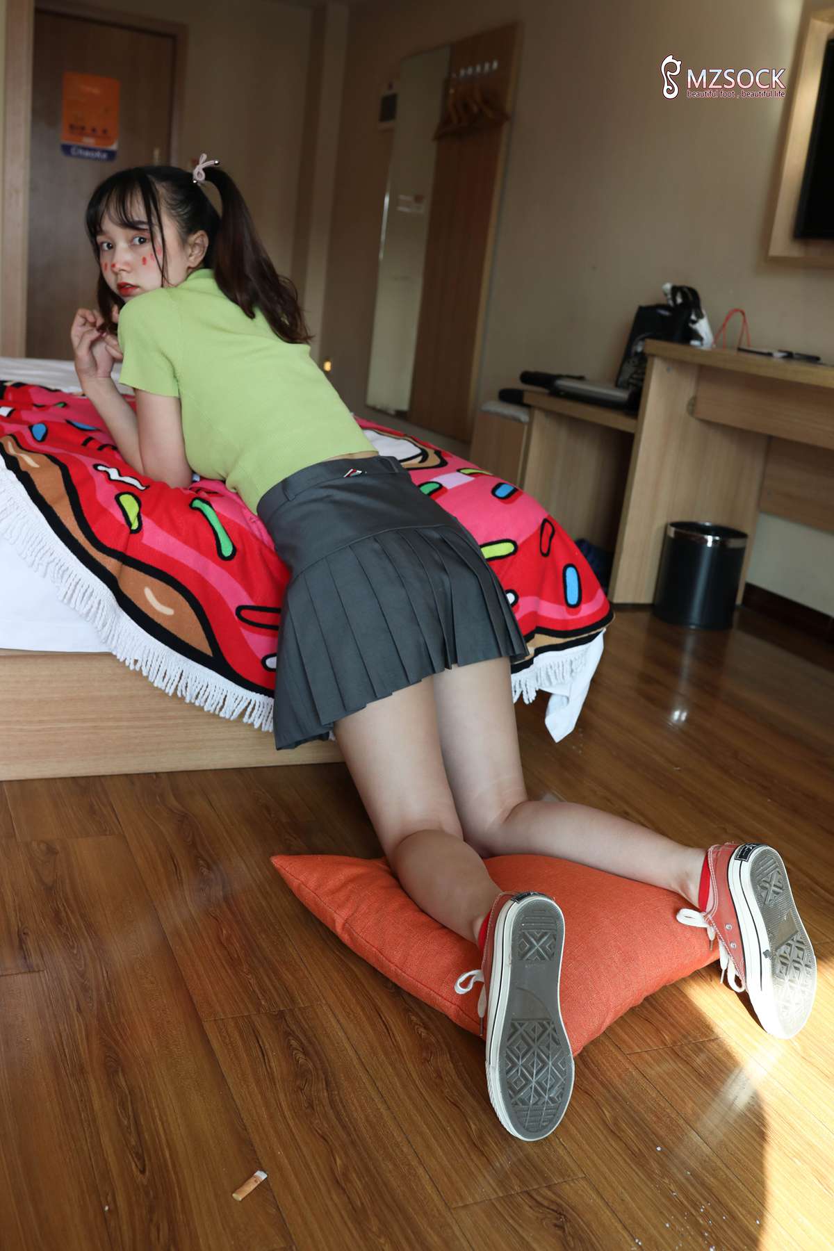 图片[78]-[MZSOCK爱美足] No.084 悦悦 在线浏览 – 速更版-美库