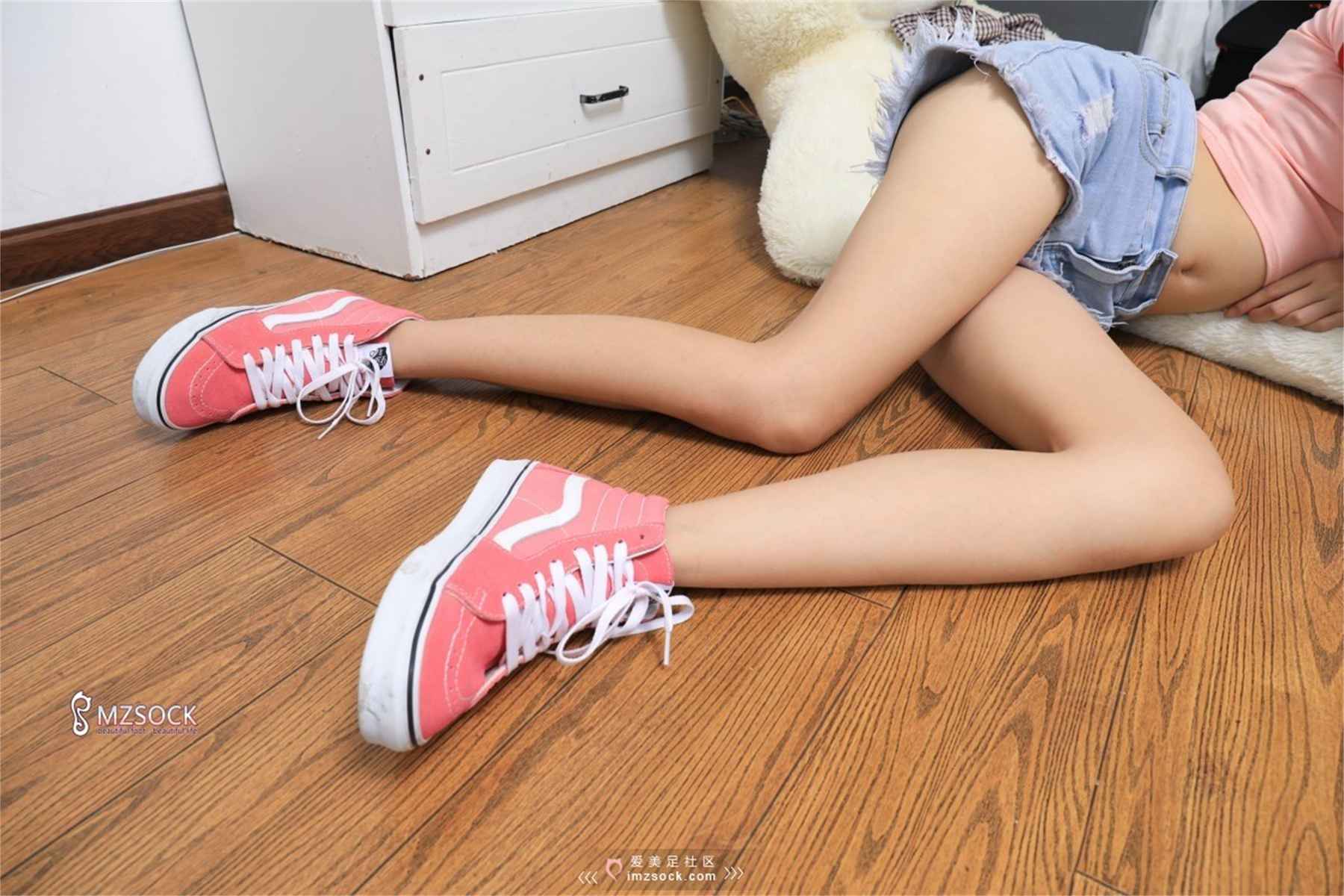 图片[63]-[MZSOCK爱美足] No.085 叮叮 在线浏览 – 速更版-美库