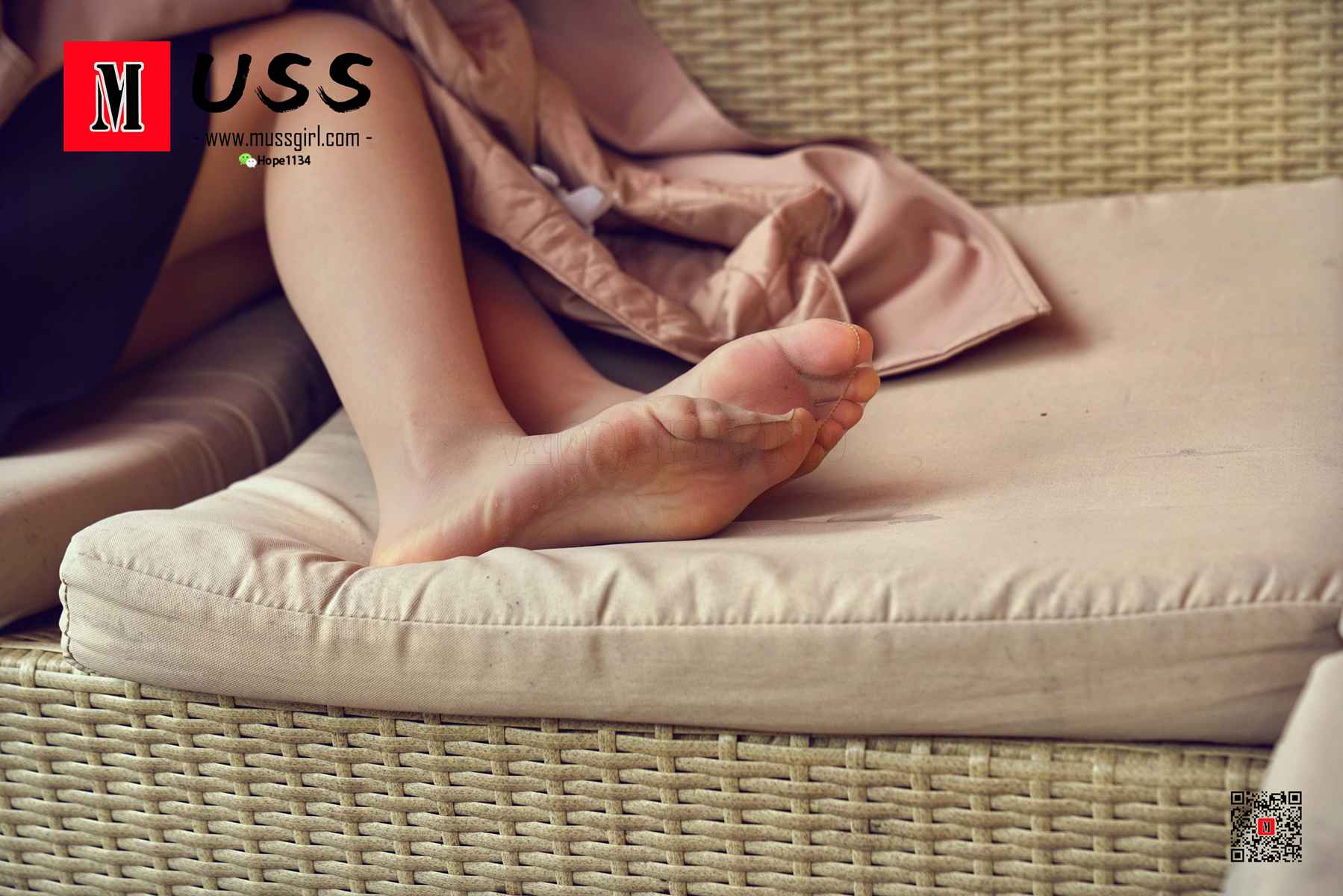 图片[26]-[MussGirl]慕丝女郎 No.037 与她的电话亭之恋 在线浏览 – 速更版-美库