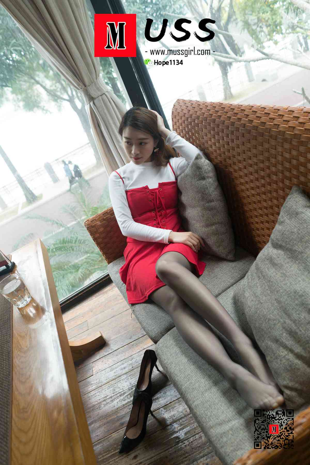 图片[7]-[MussGirl]慕丝女郎 No.039 美貌 智慧与贤惠并存的完全体 – 黑丝小红 在线浏览 – 速更版-美库