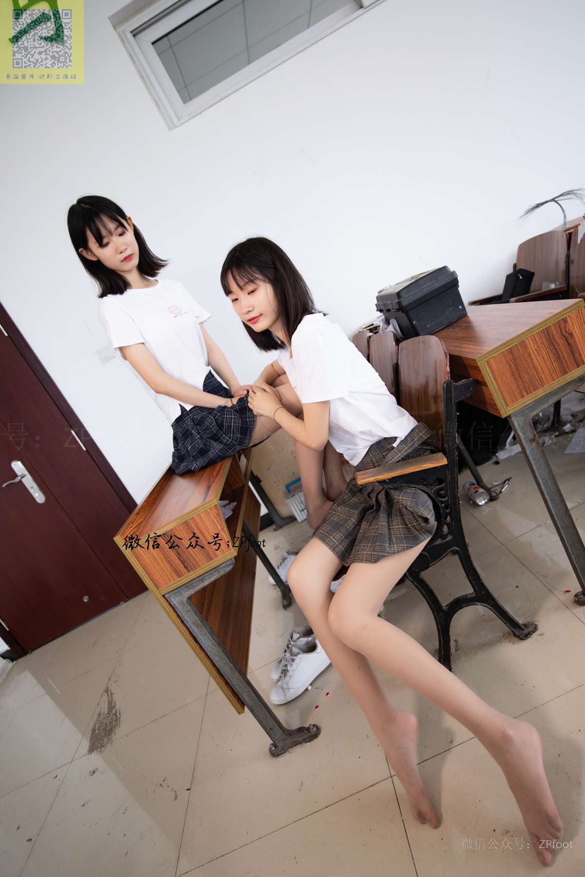 图片[43]-[山茶摄影] NO.169 丝袜穿搭12 在线浏览 – 速更版-美库