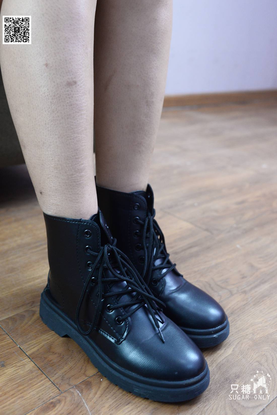 图片[14]-[只糖棉袜] NO.063 乐乐 深秋皮靴里的小小船儿 在线浏览 – 速更版-美库