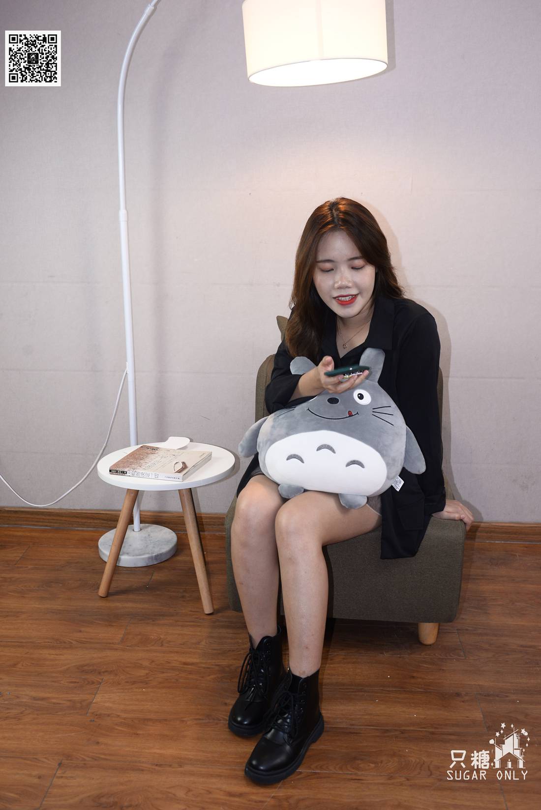 图片[107]-[只糖棉袜] NO.063 乐乐 深秋皮靴里的小小船儿 在线浏览 – 速更版-美库