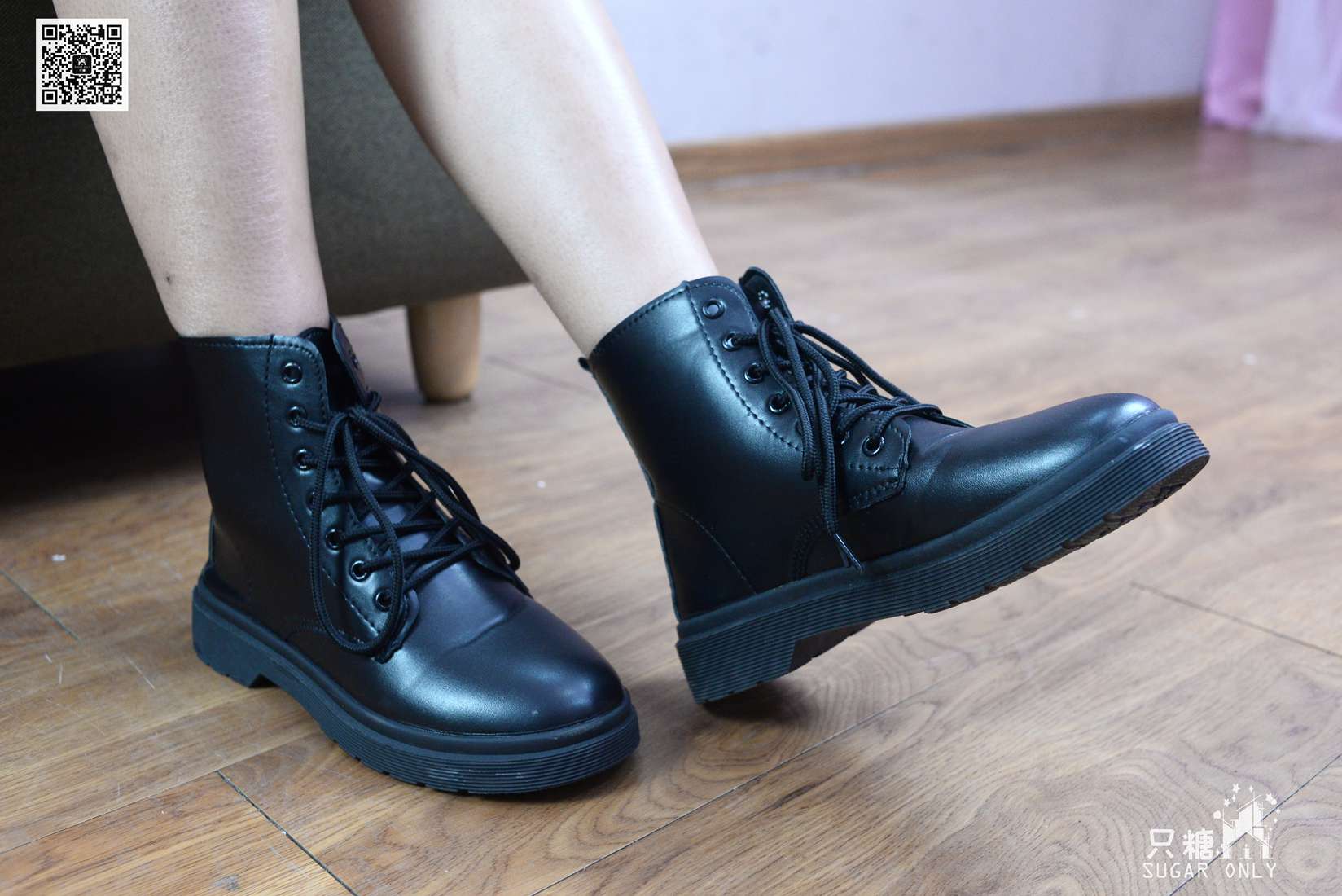 图片[178]-[只糖棉袜] NO.063 乐乐 深秋皮靴里的小小船儿 在线浏览 – 速更版-美库