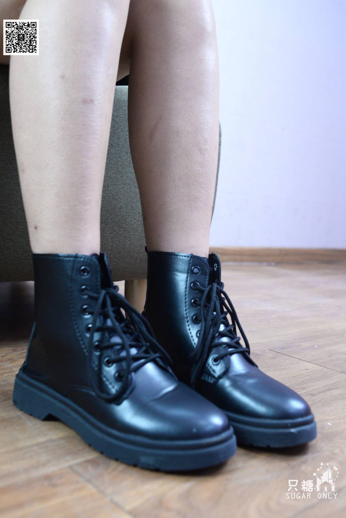 图片[49]-[只糖棉袜] NO.063 乐乐 深秋皮靴里的小小船儿 在线浏览 – 速更版-美库