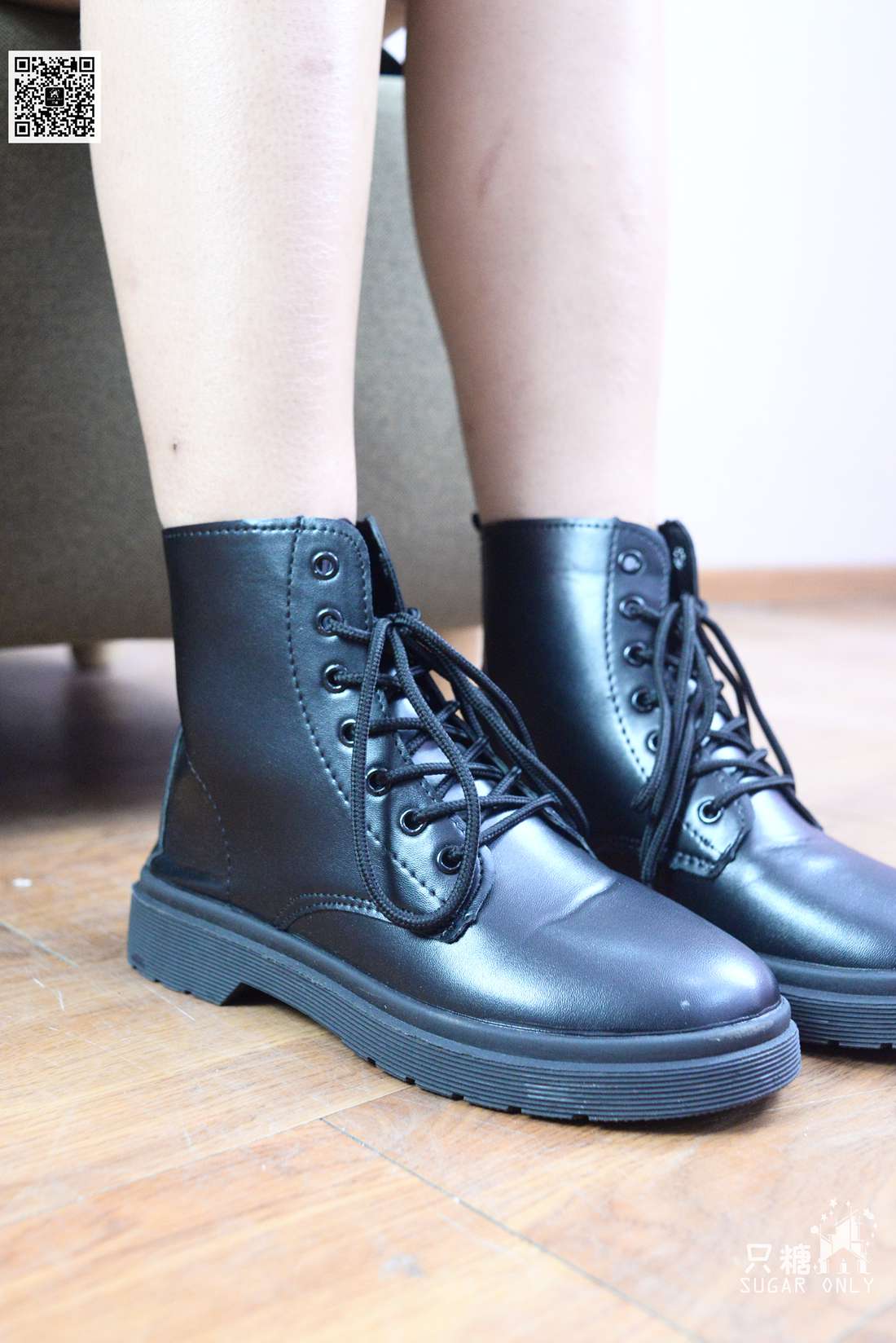 图片[69]-[只糖棉袜] NO.063 乐乐 深秋皮靴里的小小船儿 在线浏览 – 速更版-美库