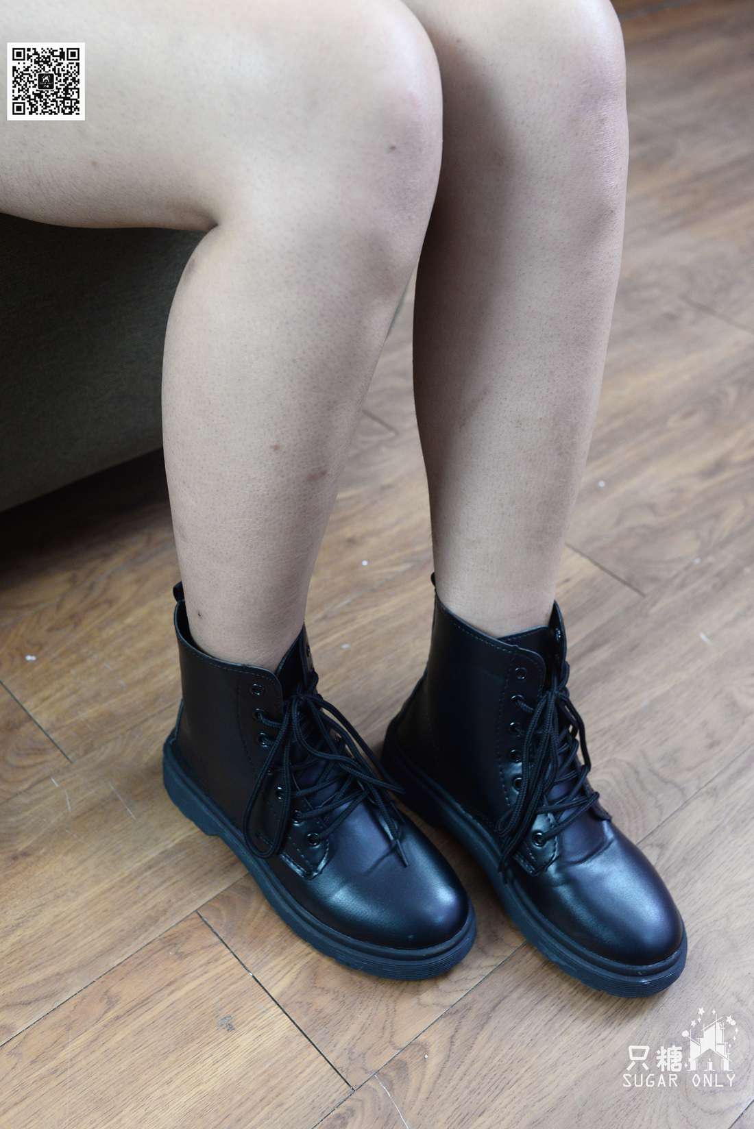 图片[29]-[只糖棉袜] NO.063 乐乐 深秋皮靴里的小小船儿 在线浏览 – 速更版-美库