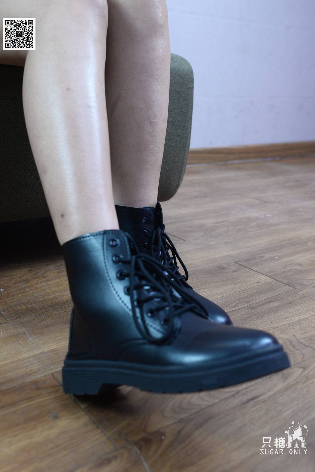 图片[128]-[只糖棉袜] NO.063 乐乐 深秋皮靴里的小小船儿 在线浏览 – 速更版-美库
