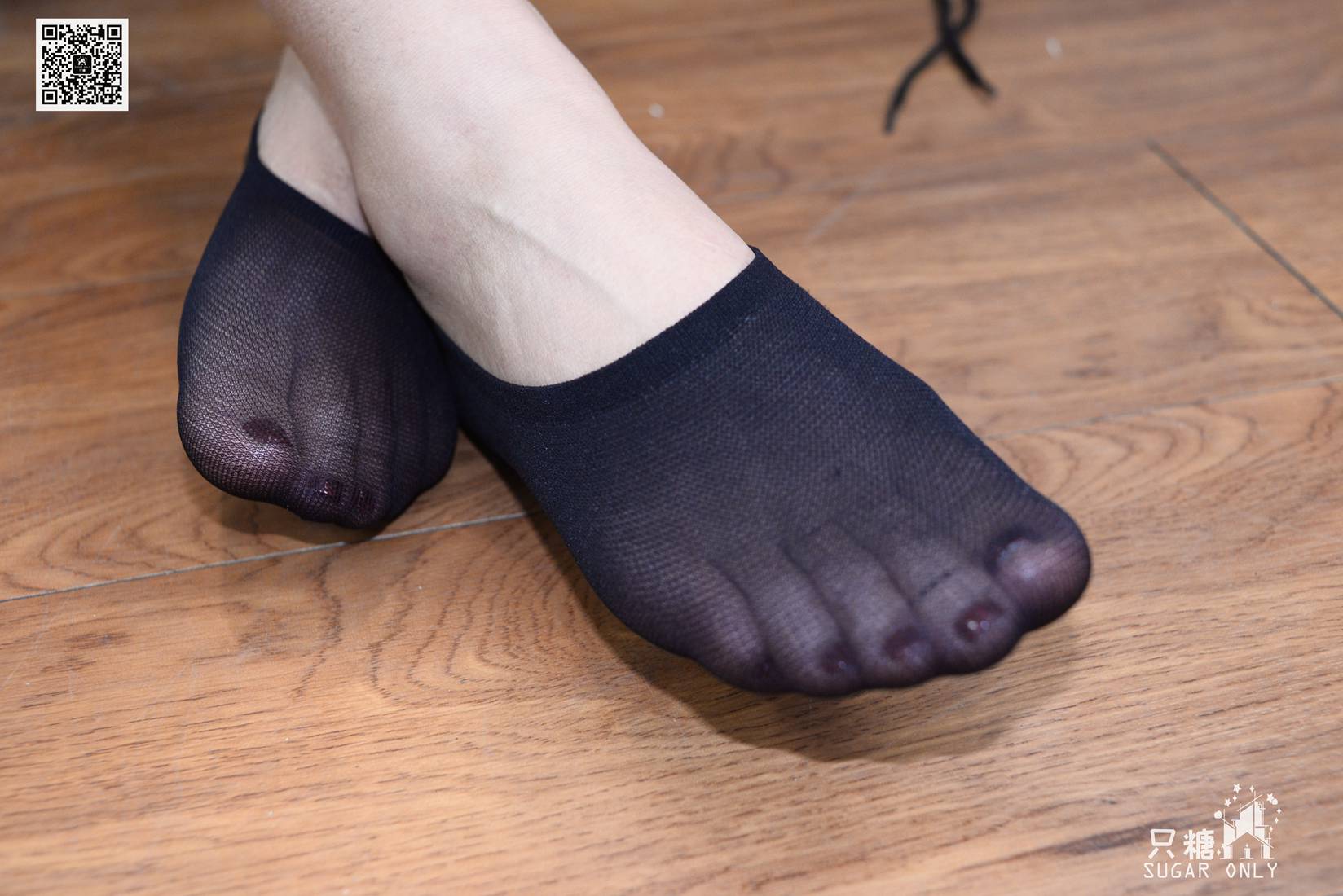 图片[159]-[只糖棉袜] NO.063 乐乐 深秋皮靴里的小小船儿 在线浏览 – 速更版-美库