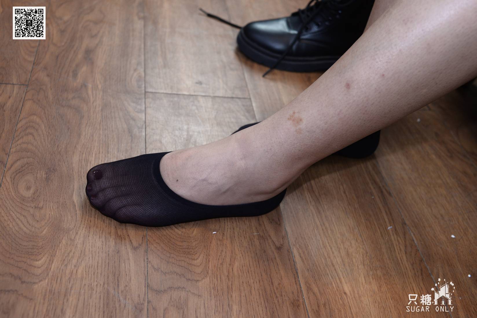 图片[110]-[只糖棉袜] NO.063 乐乐 深秋皮靴里的小小船儿 在线浏览 – 速更版-美库