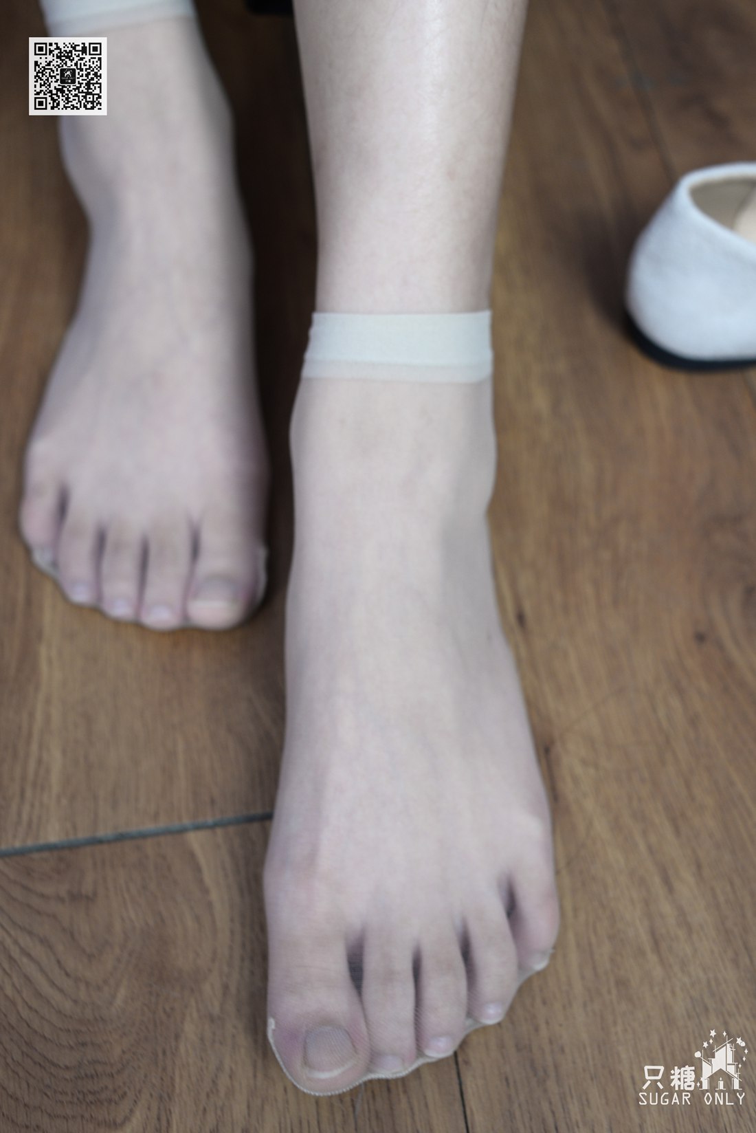 图片[9]-[只糖棉袜] NO.070 小伊 冷风吹我醒 原来共你是场梦 在线浏览 – 速更版-美库