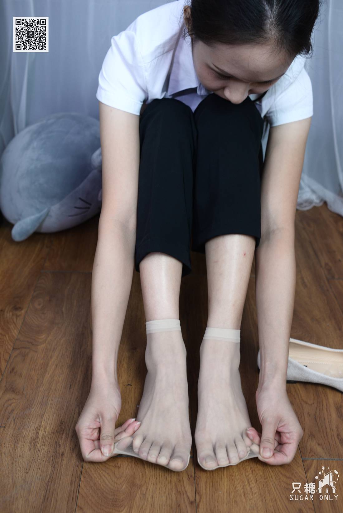 图片[123]-[只糖棉袜] NO.070 小伊 冷风吹我醒 原来共你是场梦 在线浏览 – 速更版-美库