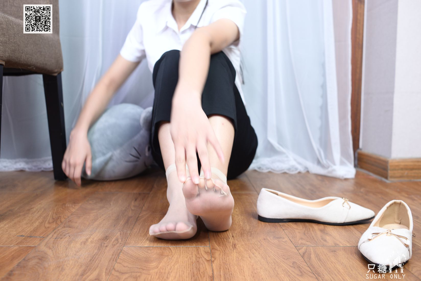 图片[117]-[只糖棉袜] NO.070 小伊 冷风吹我醒 原来共你是场梦 在线浏览 – 速更版-美库