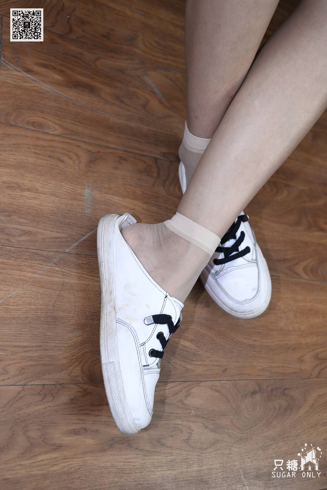 图片[3]-[只糖棉袜] NO.086 薄荷 南风吻脸轻轻 飘过来花香浓 在线浏览 – 速更版-美库