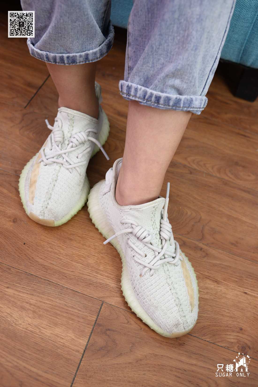 图片[4]-[只糖棉袜] NO.088 拾柒 微风偷亲了小叶子 晚霞看见便红了脸 在线浏览 – 速更版-美库