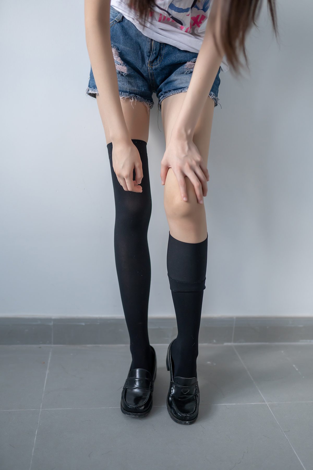 图片[18]-兔玩映画 B003 黑色半筒袜 在线浏览 – 速更版-美库