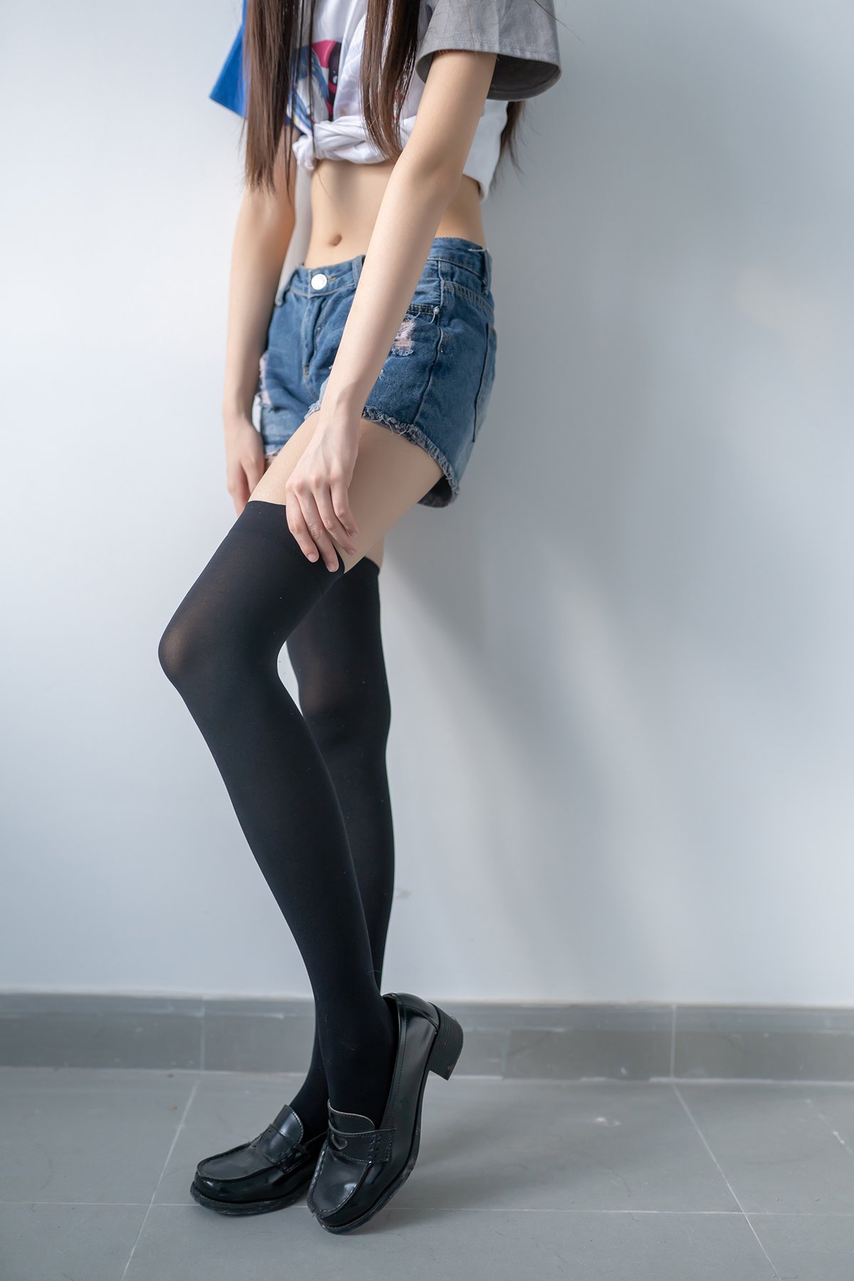 图片[31]-兔玩映画 B003 黑色半筒袜 在线浏览 – 速更版-美库