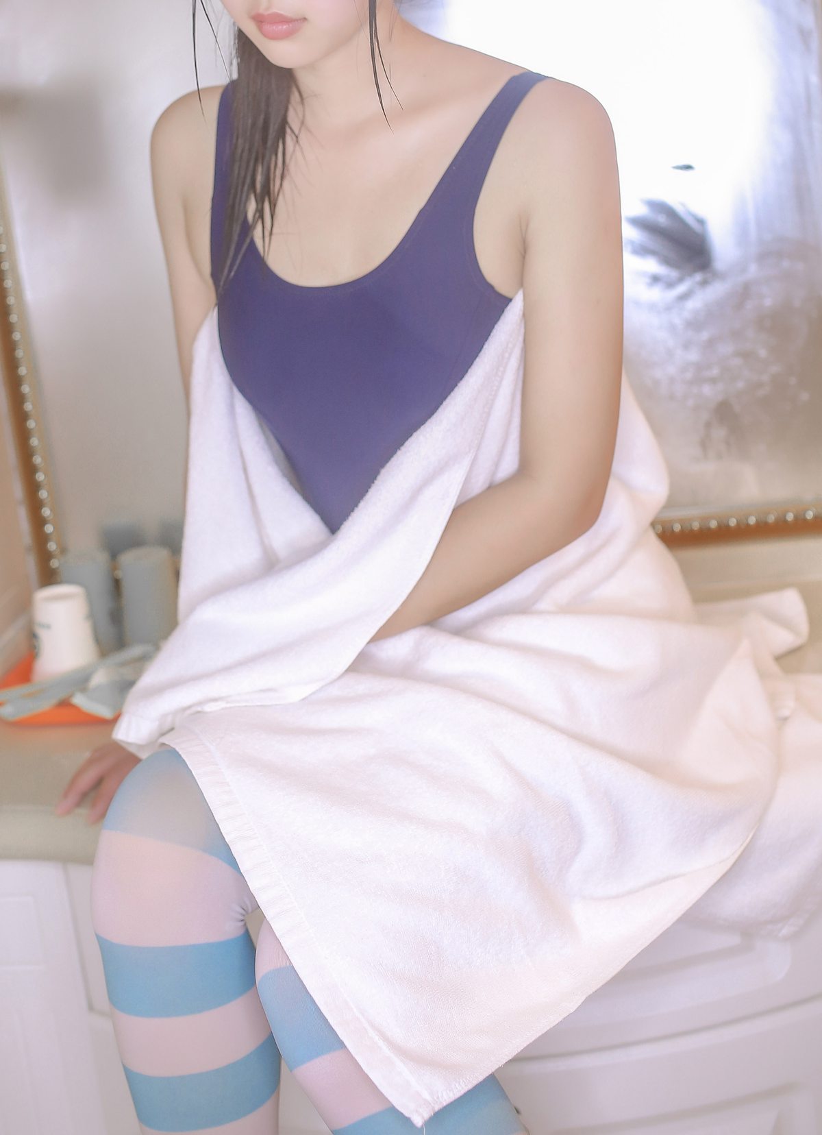 图片[34]-兔玩映画 B007 浴室里的蓝白条纹 在线浏览 – 速更版-美库