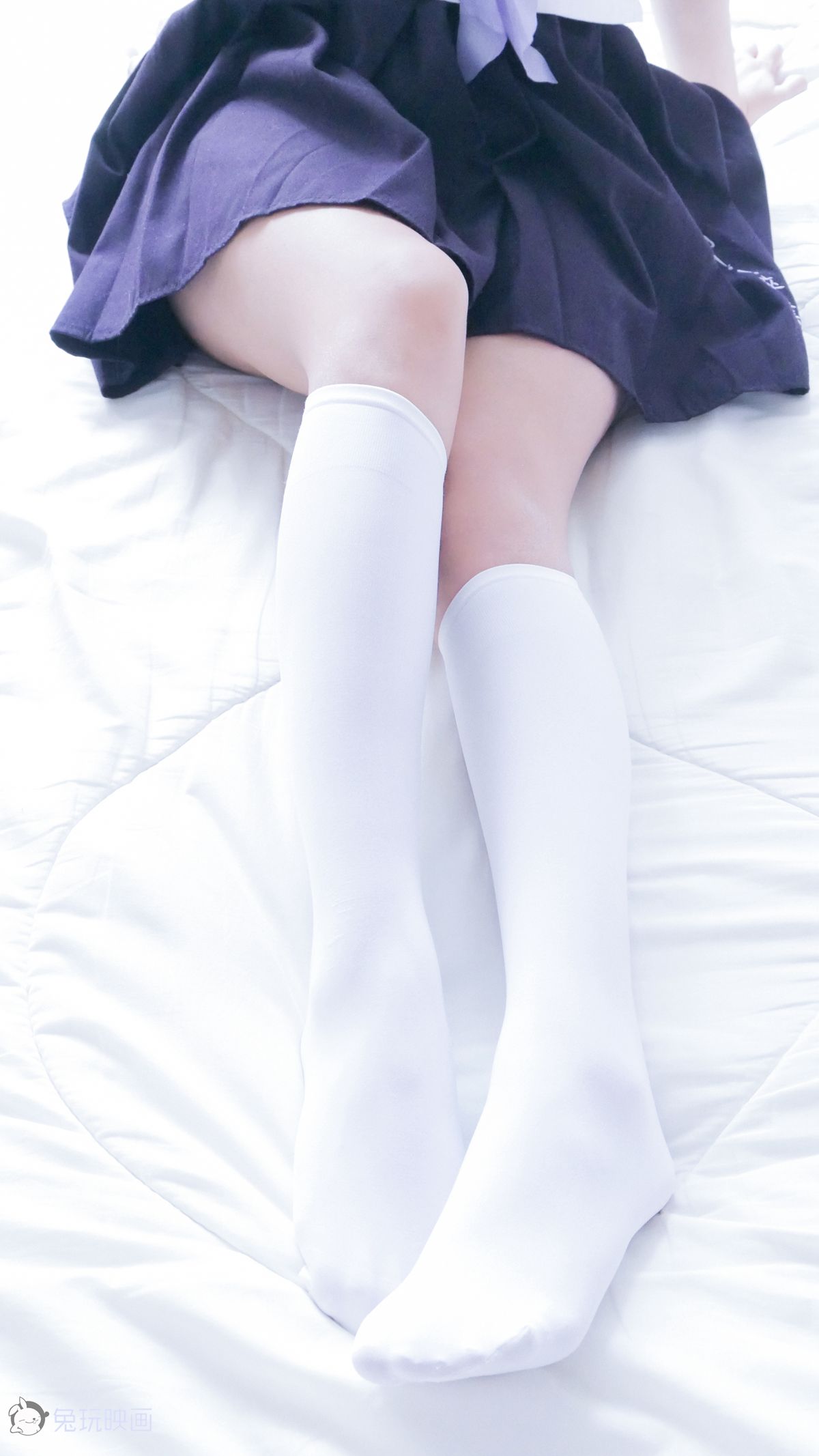 图片[41]-兔玩映画 B015 白白白半筒袜 在线浏览 – 速更版-美库