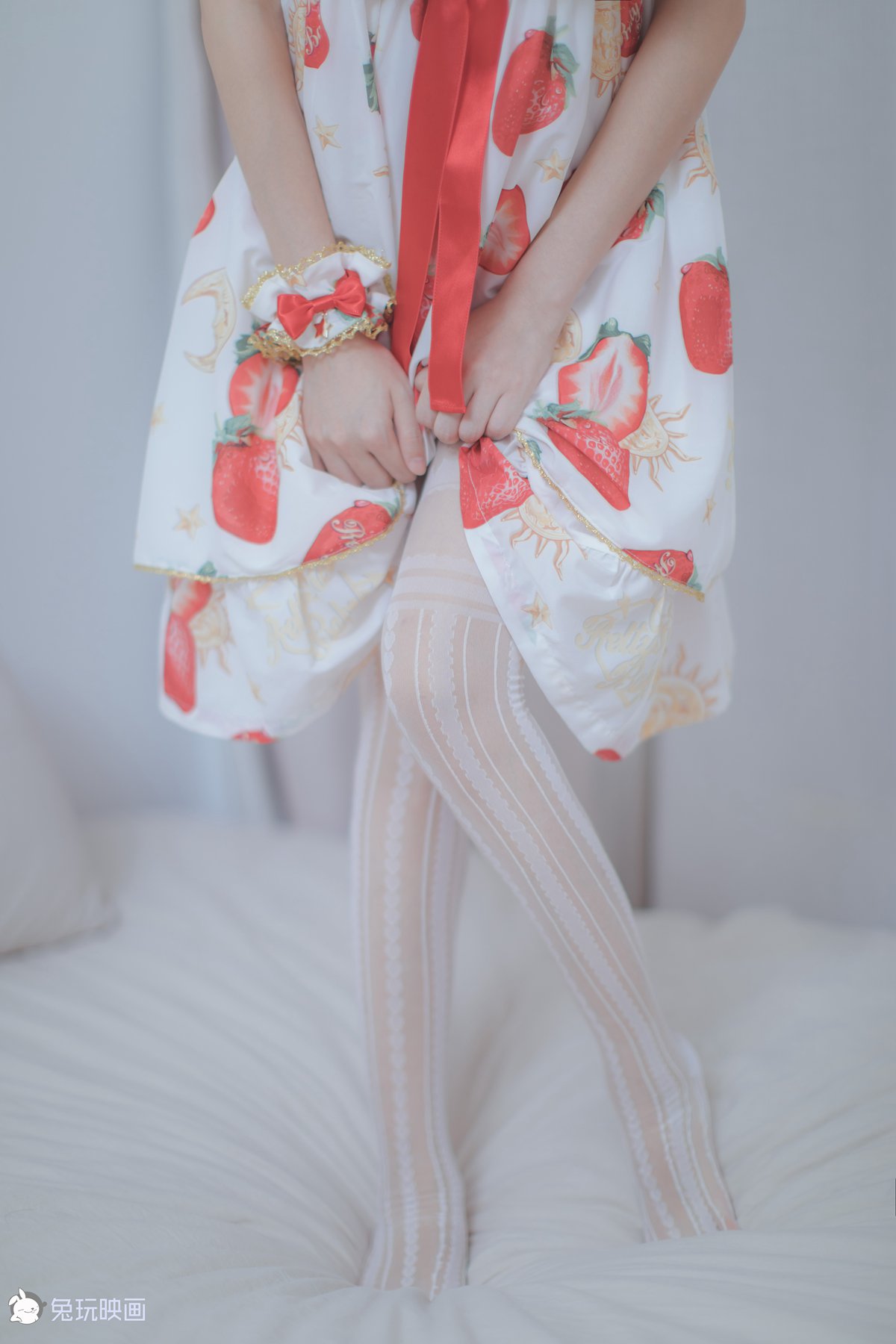 图片[11]-兔玩映画 B029 草莓小裙子 在线浏览 – 速更版-美库