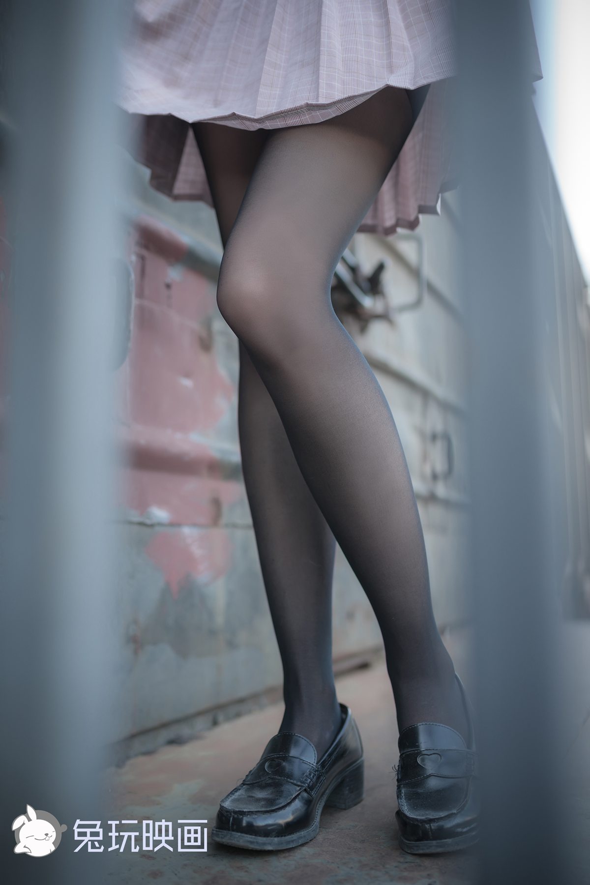 图片[17]-兔玩映画 B061 铁轨旁的小细腿 在线浏览 – 速更版-美库