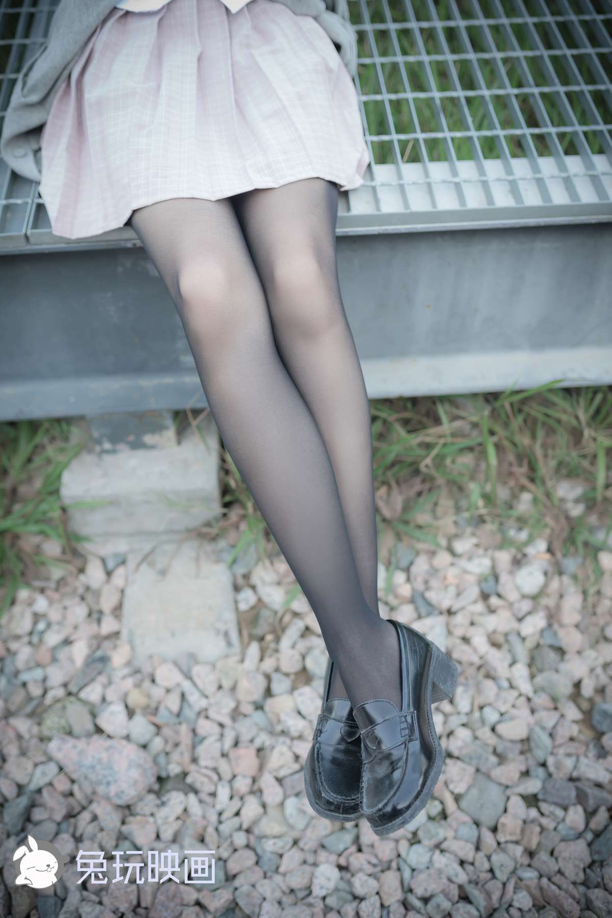 图片[24]-兔玩映画 B061 铁轨旁的小细腿 在线浏览 – 速更版-美库