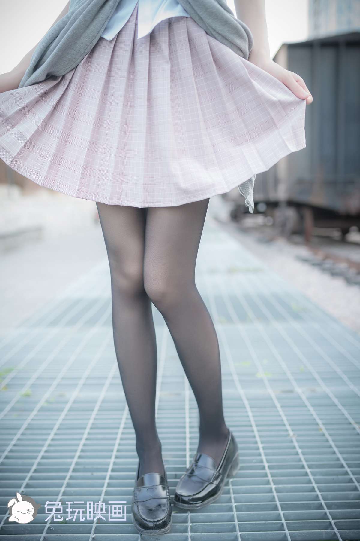 图片[36]-兔玩映画 B061 铁轨旁的小细腿 在线浏览 – 速更版-美库