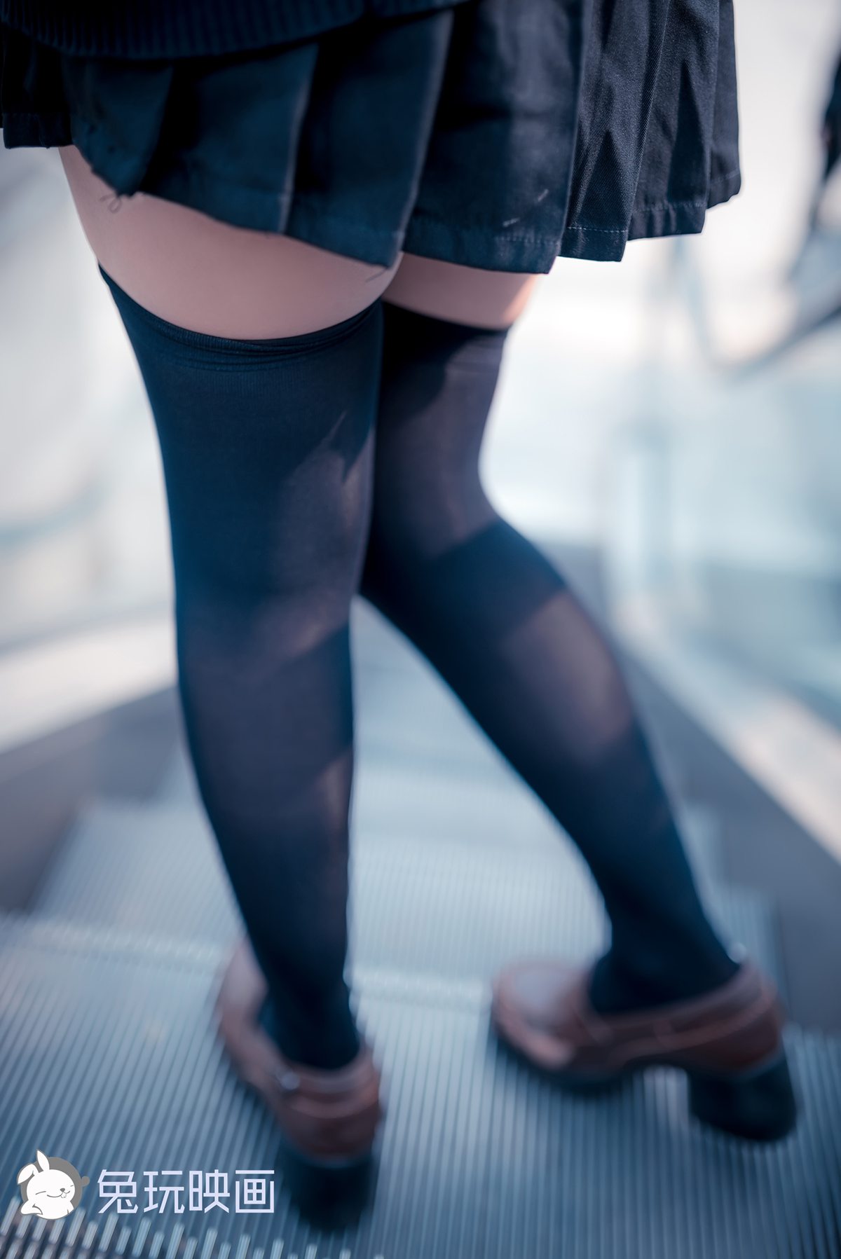 图片[40]-兔玩映画 B067 公园里的黑丝 在线浏览 – 速更版-美库