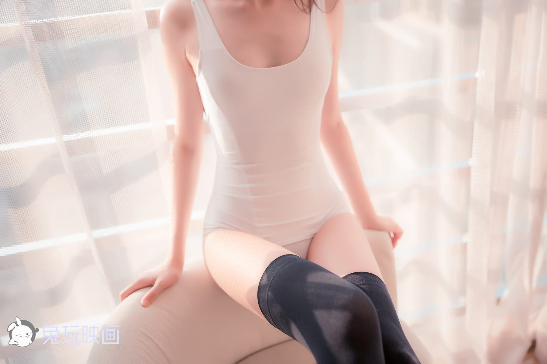 图片[24]-兔玩映画 B068 黄昏下的小细腿 在线浏览 – 速更版-美库