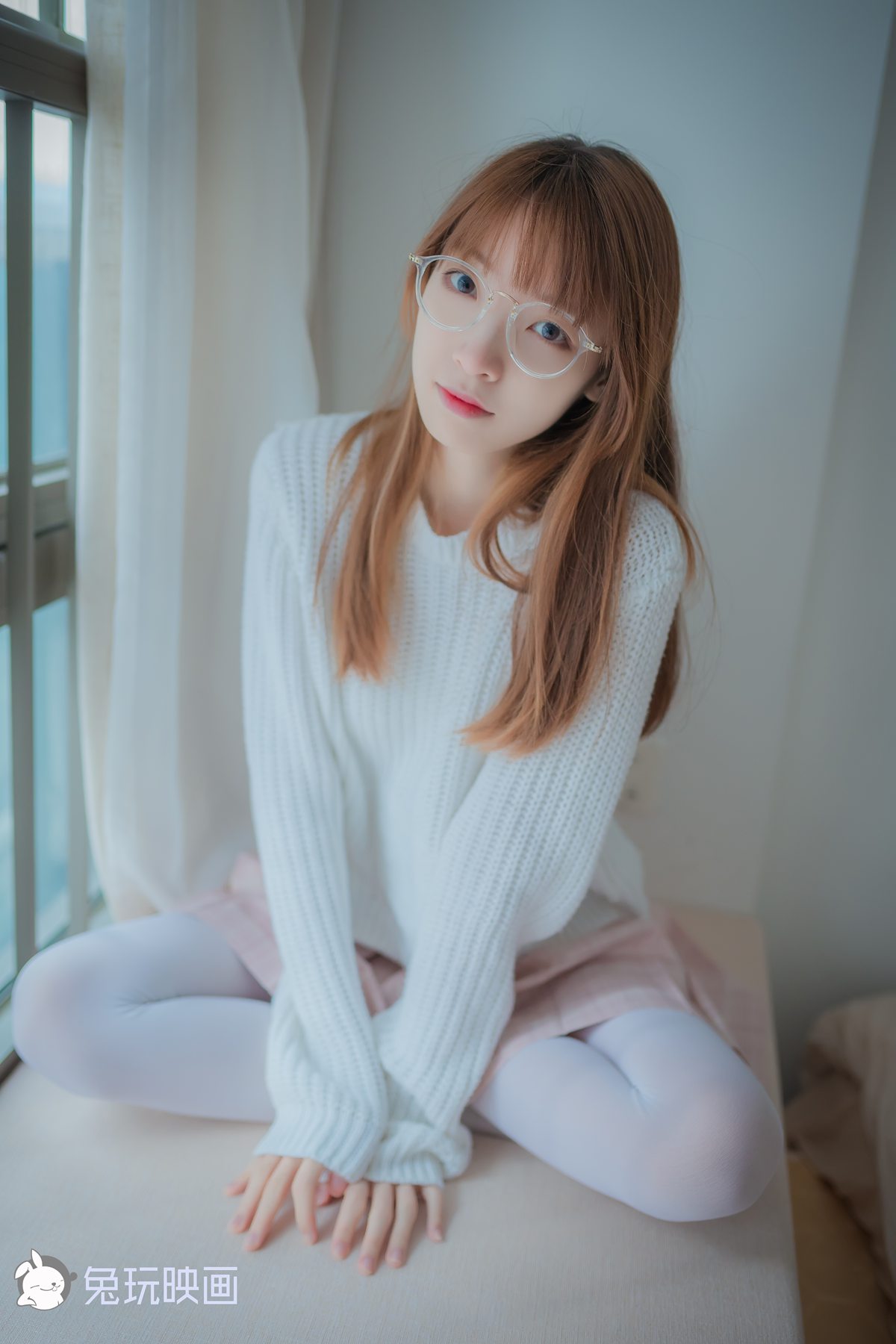 图片[11]-兔玩映画 B081 粉格裙的眼镜娘 在线浏览 – 速更版-美库
