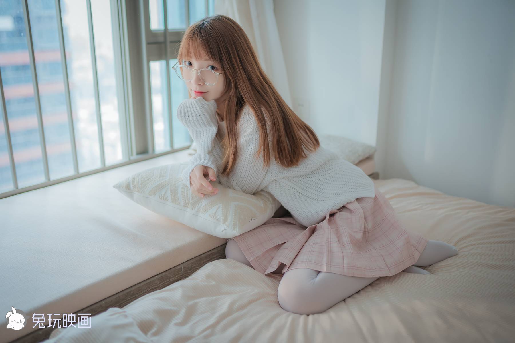 图片[22]-兔玩映画 B081 粉格裙的眼镜娘 在线浏览 – 速更版-美库