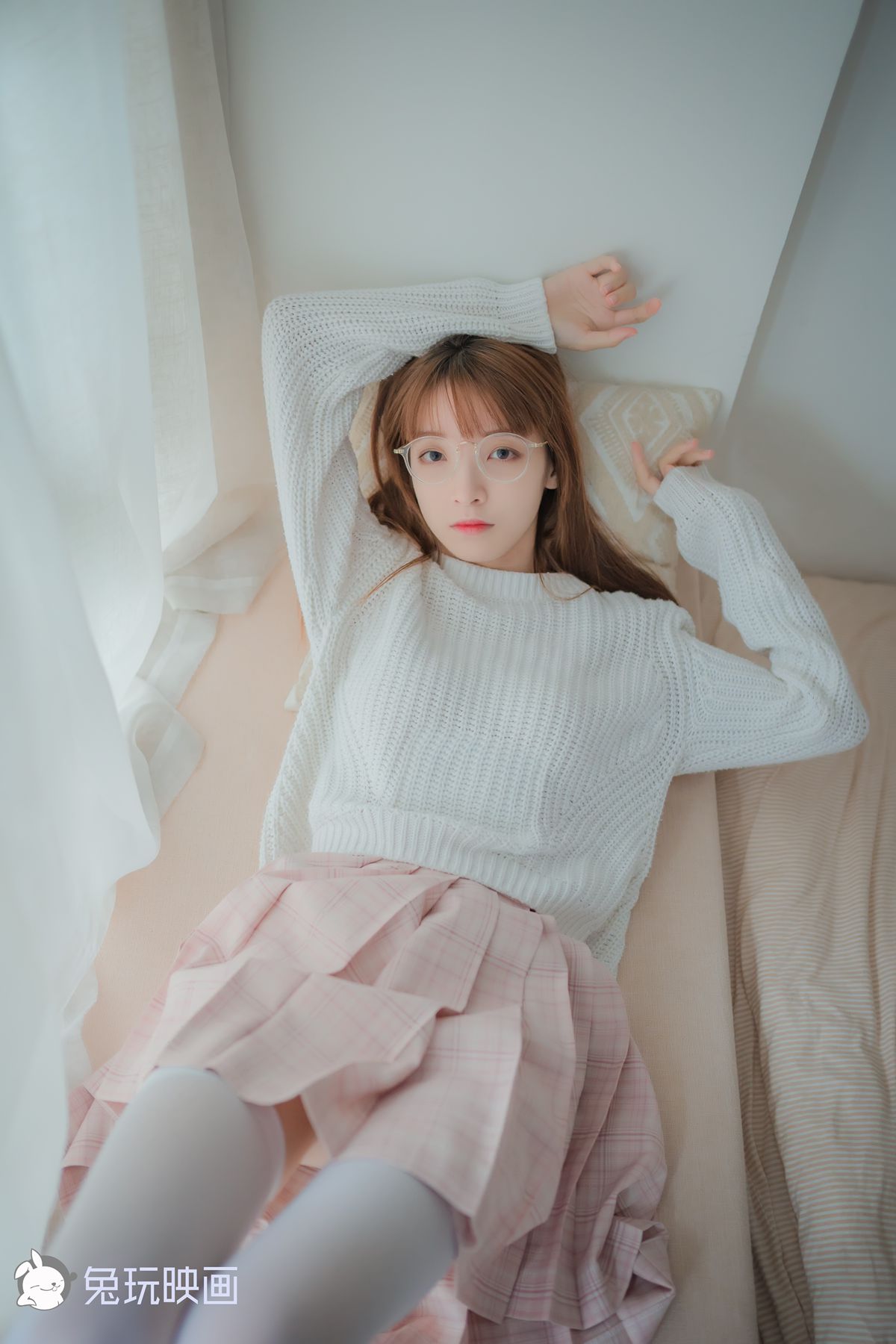 图片[34]-兔玩映画 B081 粉格裙的眼镜娘 在线浏览 – 速更版-美库
