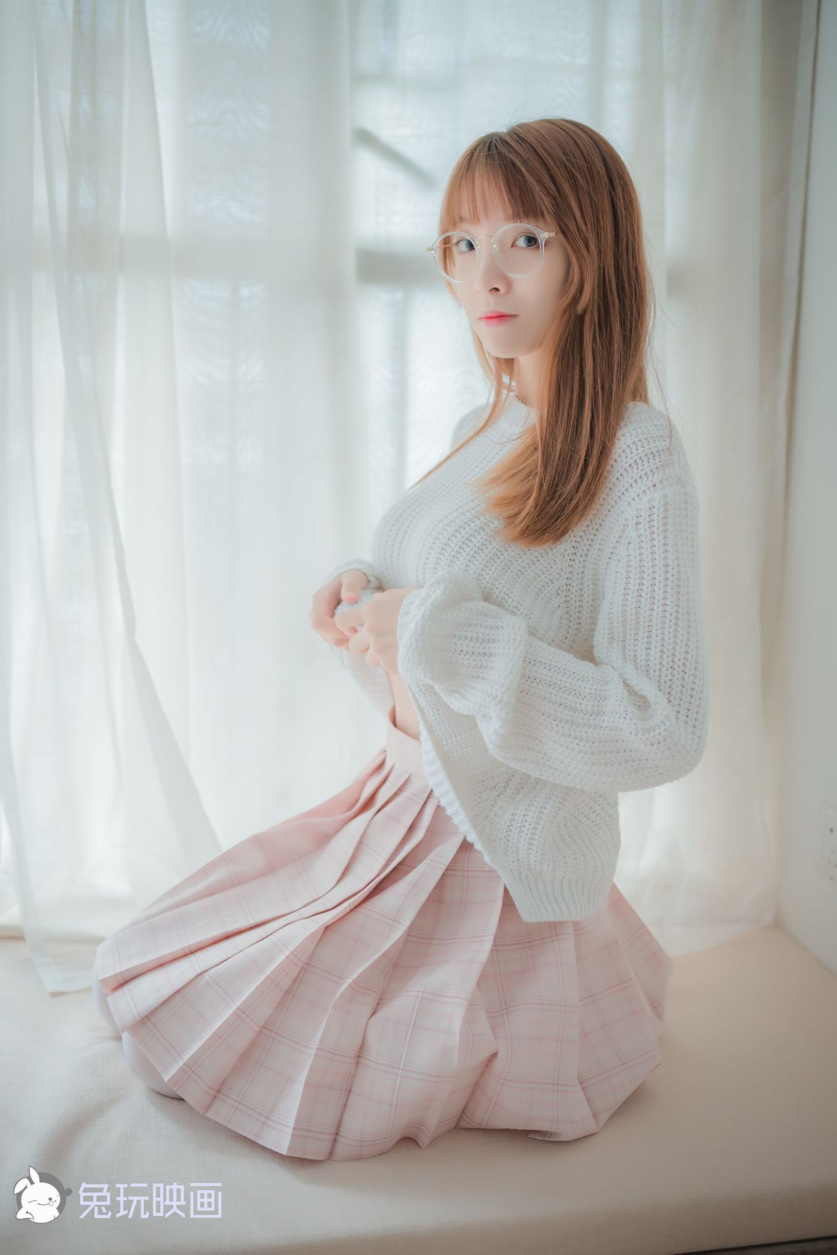 图片[35]-兔玩映画 B081 粉格裙的眼镜娘 在线浏览 – 速更版-美库