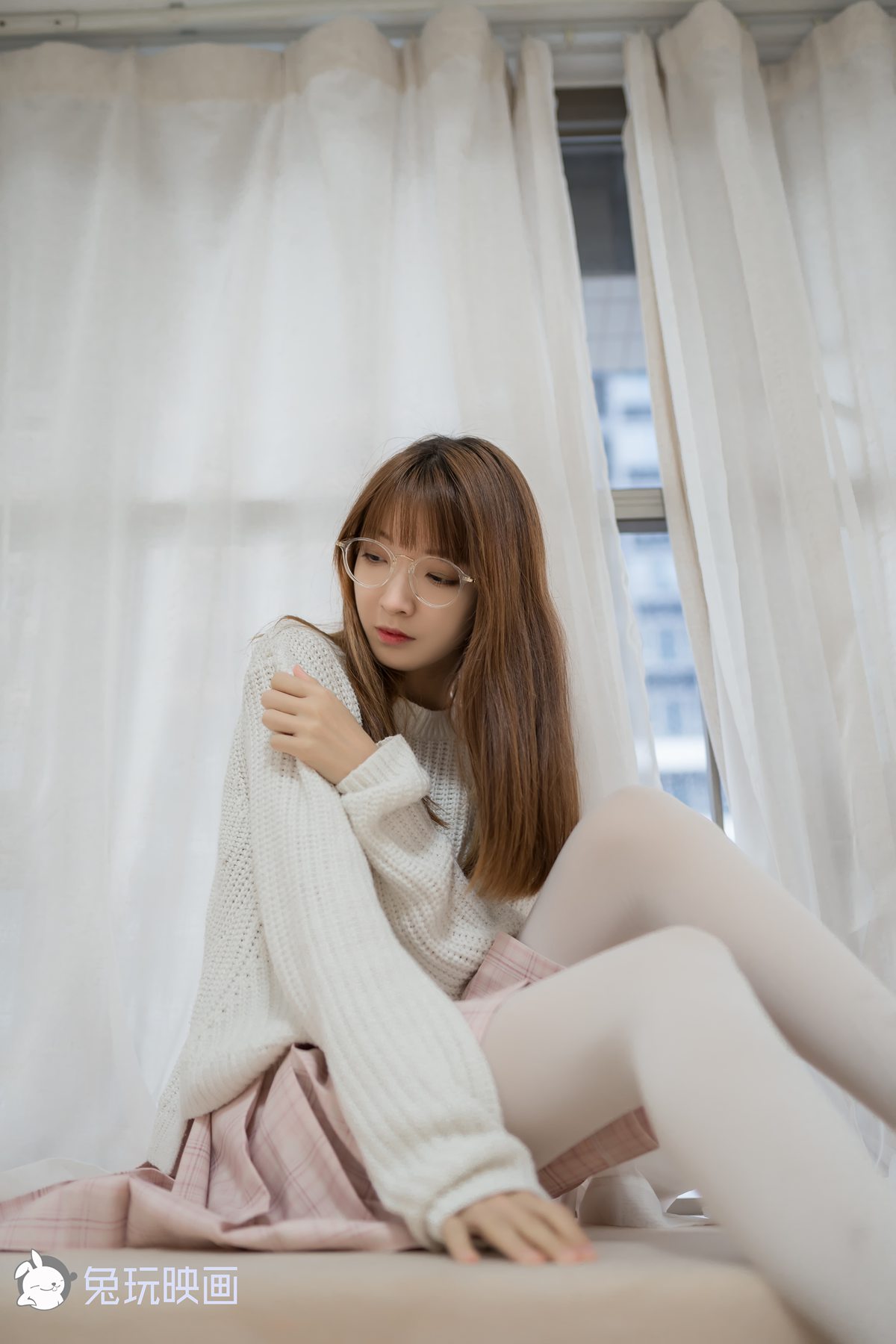 图片[45]-兔玩映画 B081 粉格裙的眼镜娘 在线浏览 – 速更版-美库