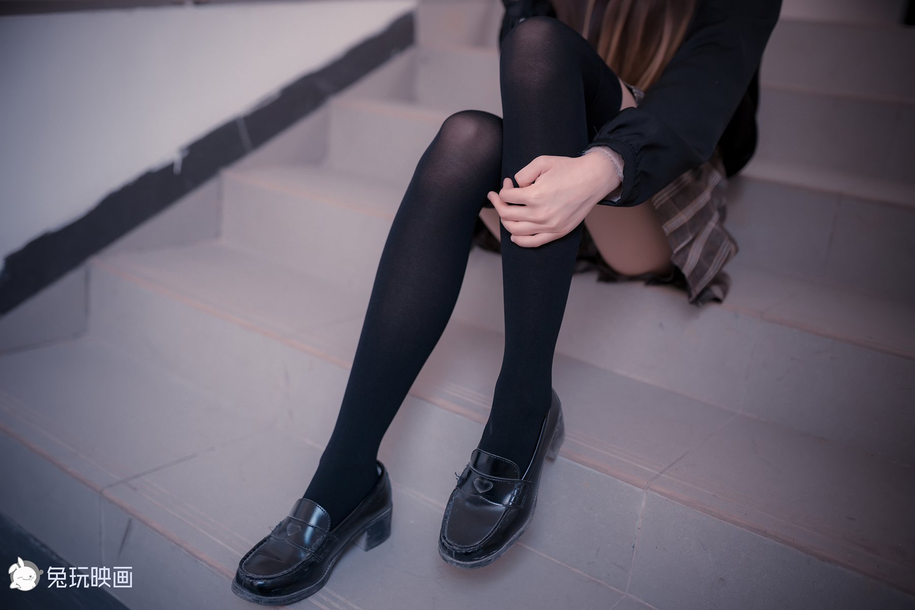 图片[19]-兔玩映画 B094 制服裙的绝对领域 在线浏览 – 速更版-美库