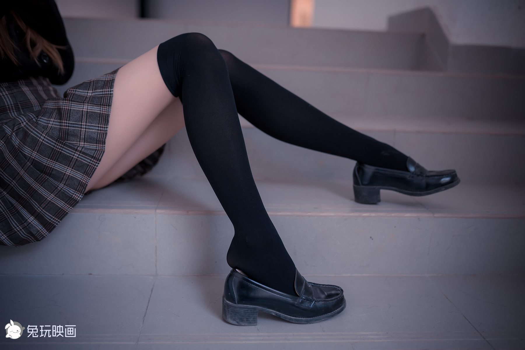 图片[36]-兔玩映画 B094 制服裙的绝对领域 在线浏览 – 速更版-美库