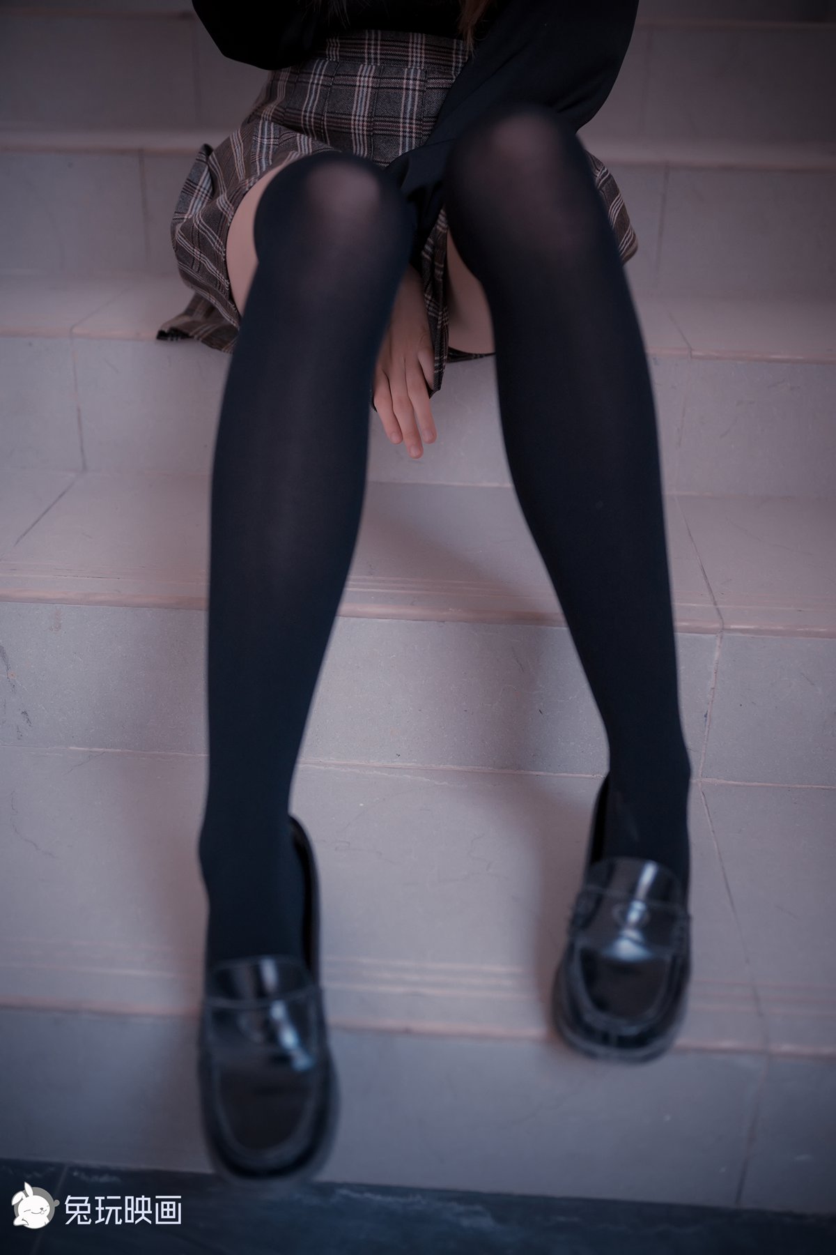 图片[41]-兔玩映画 B094 制服裙的绝对领域 在线浏览 – 速更版-美库