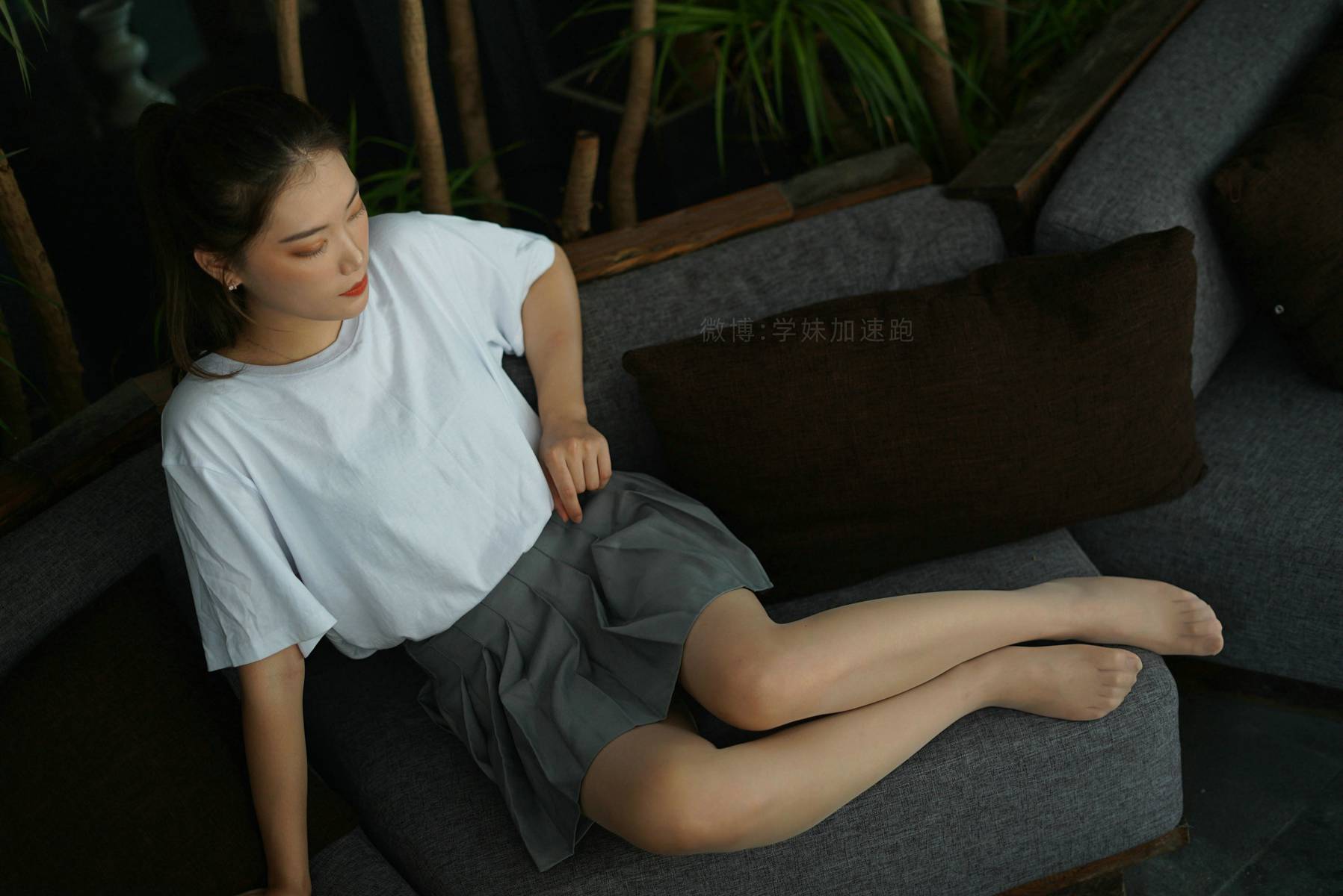 图片[75]-[学妹加速跑] XM053《灰裙下的丝-玲玲》在线浏览 – 速更版-美库