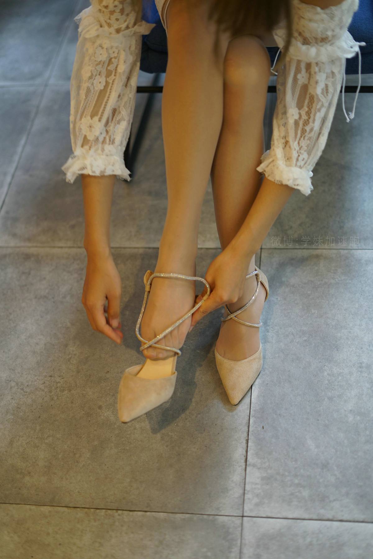 图片[96]-[学妹加速跑] XM058《慢慢褪下那层丝-敏儿》在线浏览 – 速更版-美库