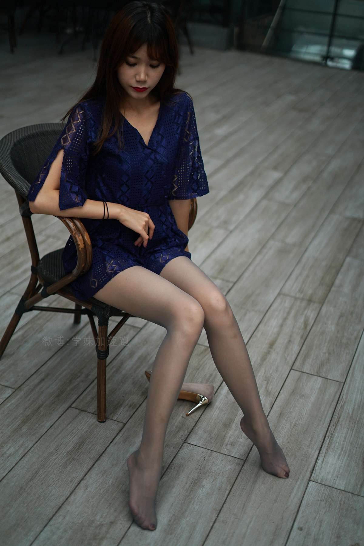 图片[21]-[学妹加速跑] XM066《天气好，晒晒腿-琪琪》在线浏览 – 速更版-美库