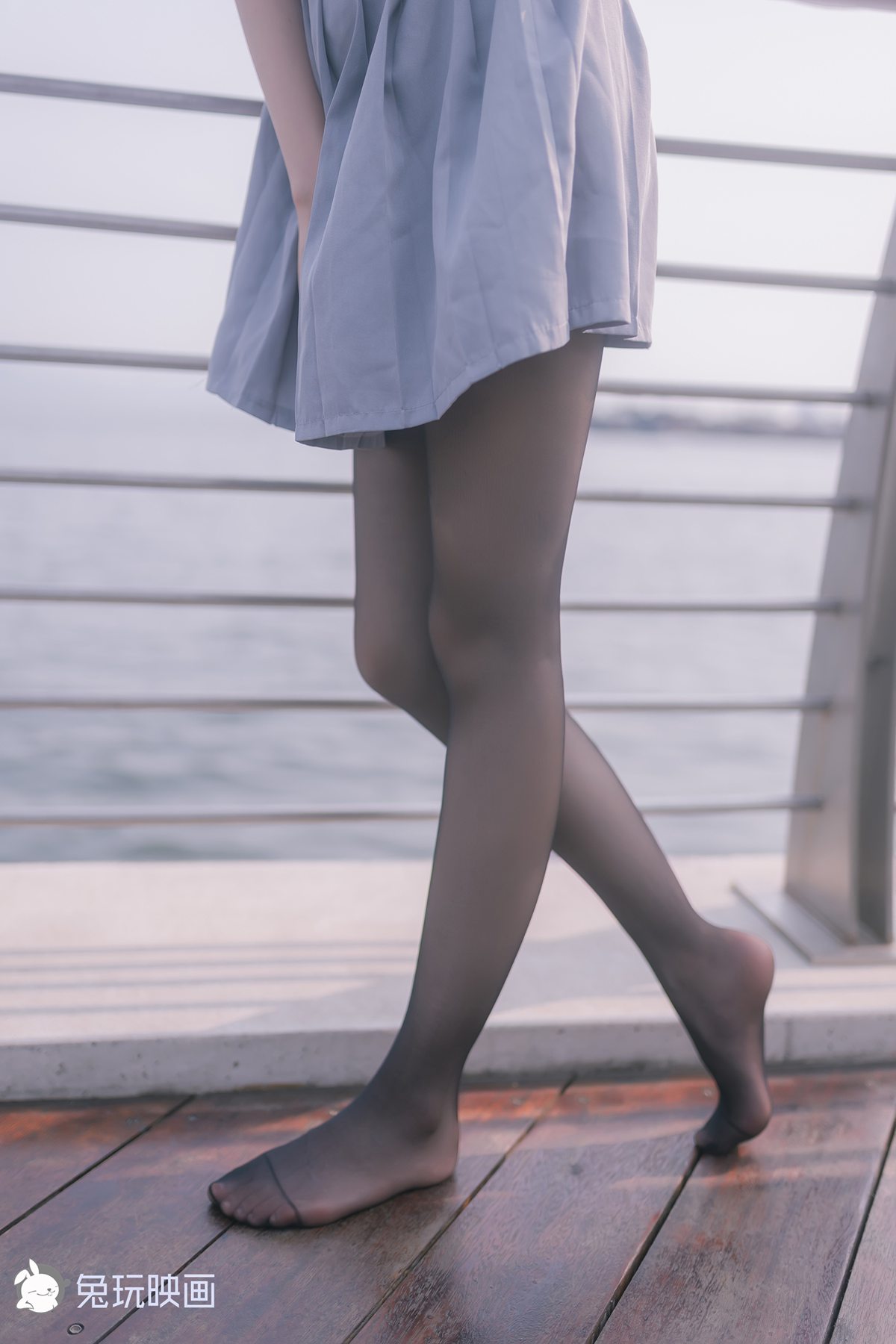 图片[10]-兔玩映画 C003 河边的黑丝 在线浏览 – 速更版-美库