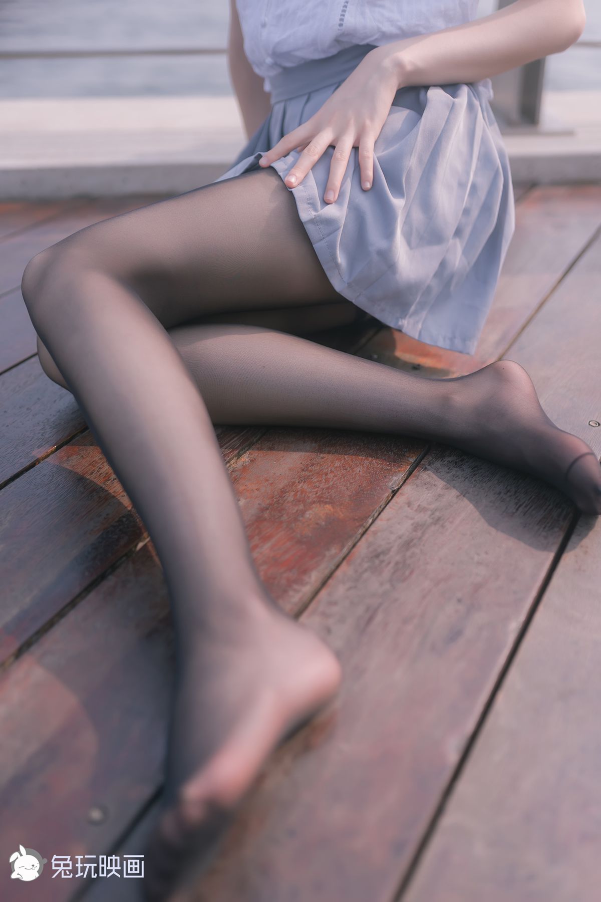 图片[15]-兔玩映画 C003 河边的黑丝 在线浏览 – 速更版-美库