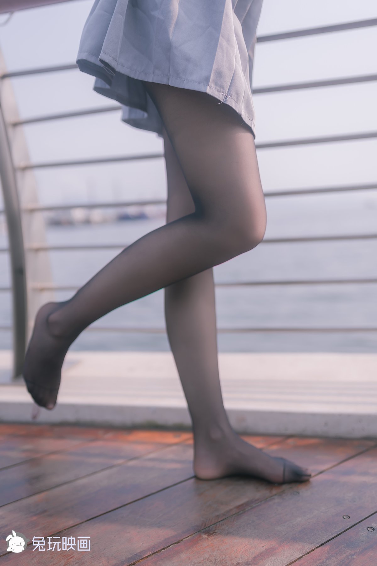 图片[24]-兔玩映画 C003 河边的黑丝 在线浏览 – 速更版-美库