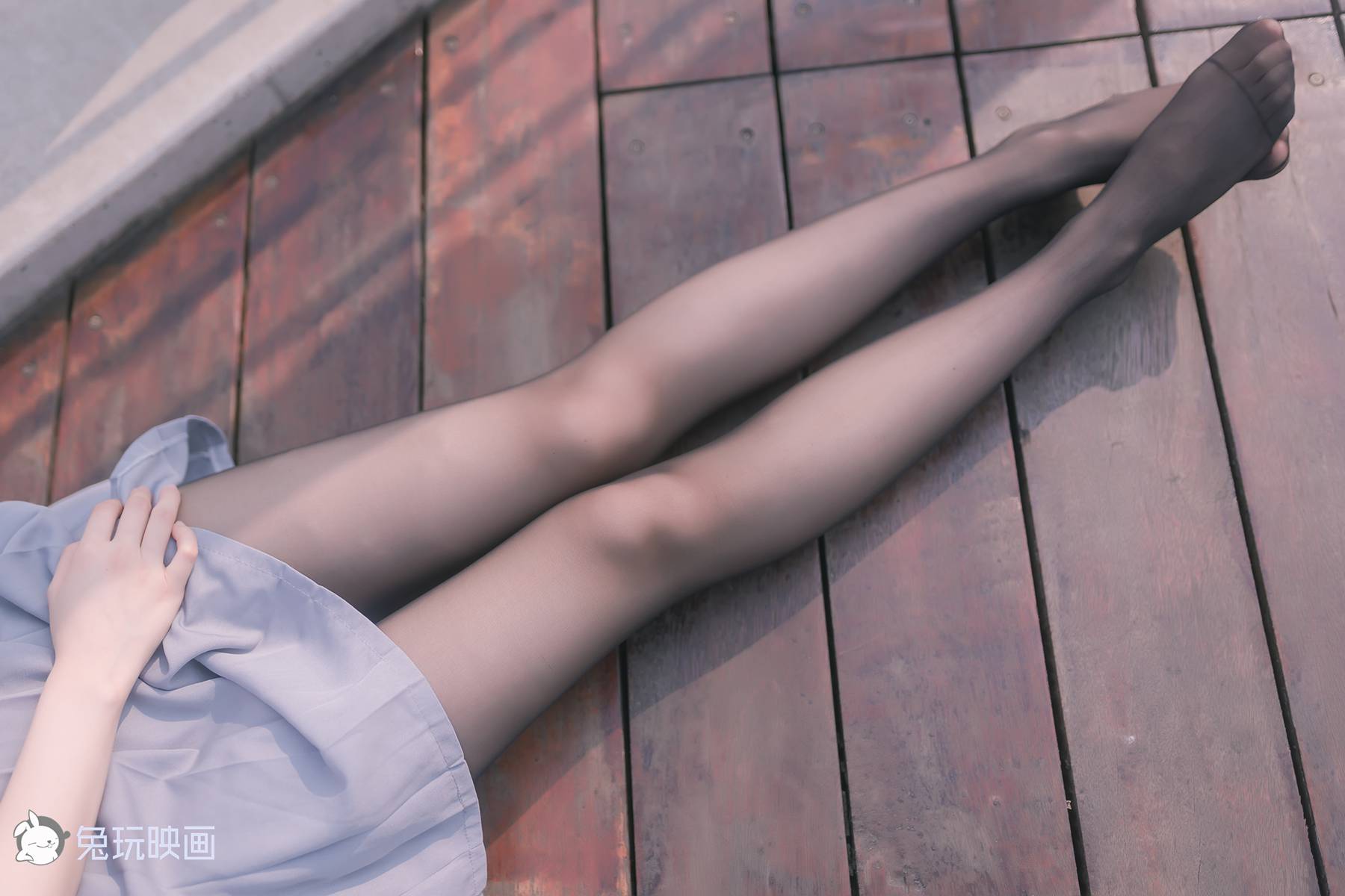 图片[29]-兔玩映画 C003 河边的黑丝 在线浏览 – 速更版-美库