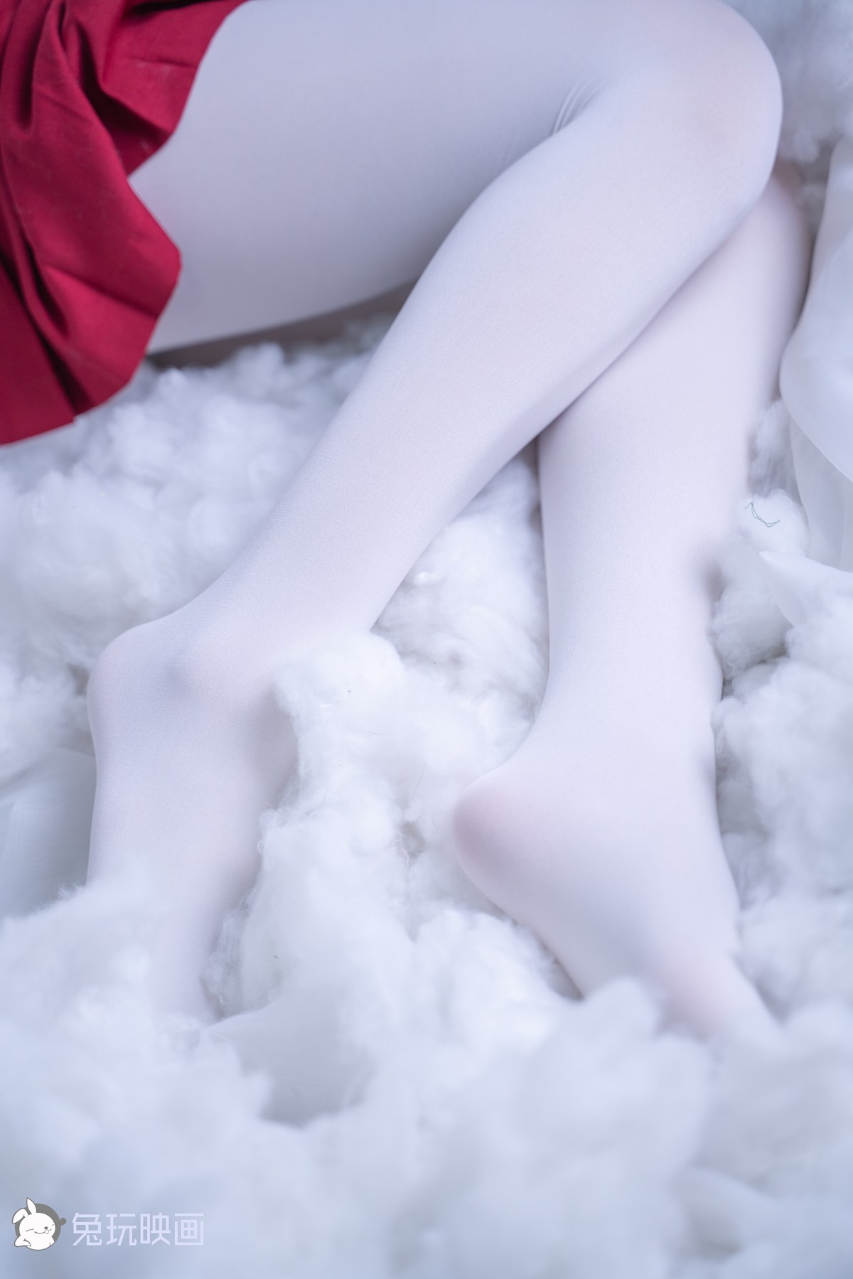 图片[23]-兔玩映画 C004 红裙与白丝 在线浏览 – 速更版-美库