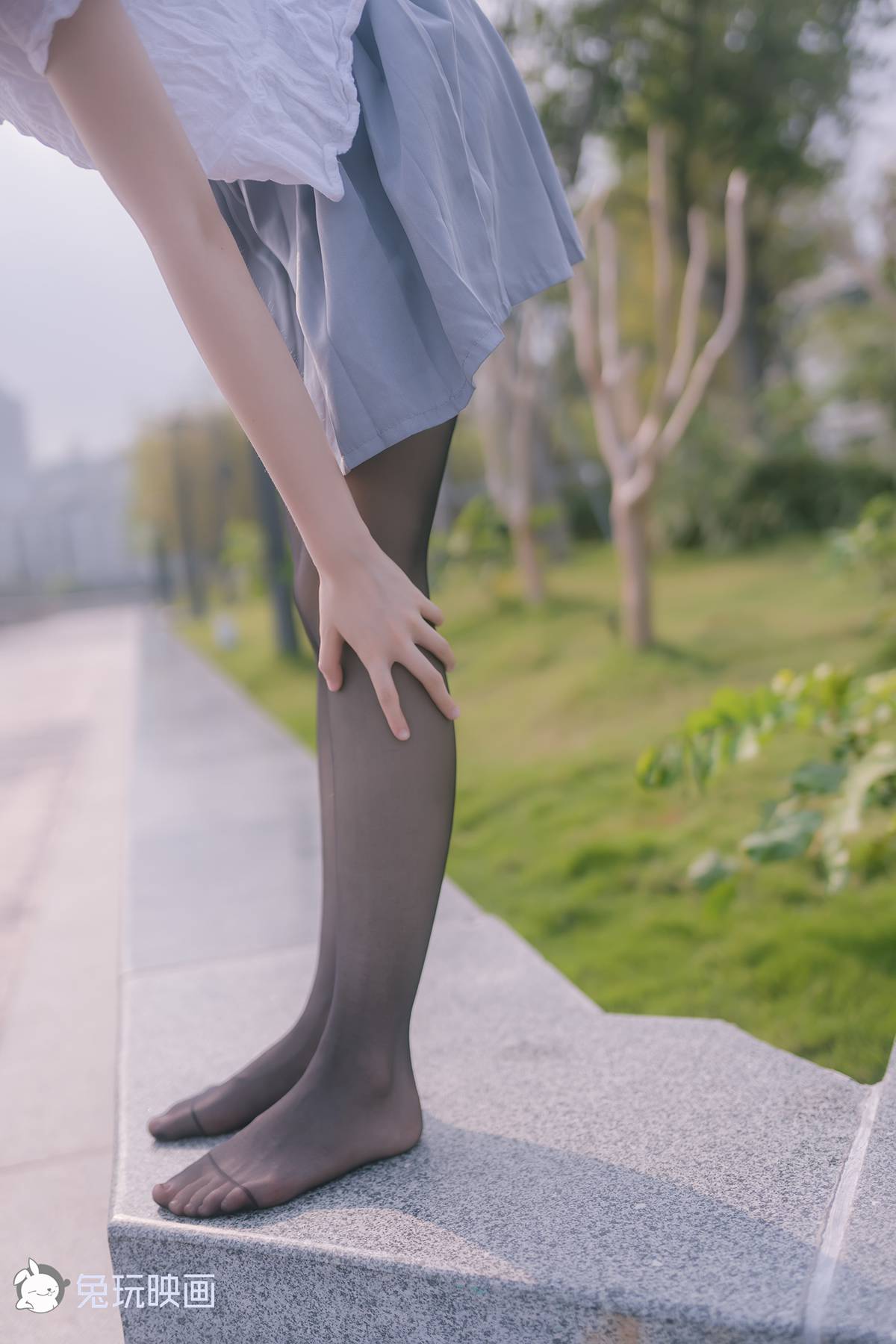 图片[30]-兔玩映画 C003 河边的黑丝 在线浏览 – 速更版-美库