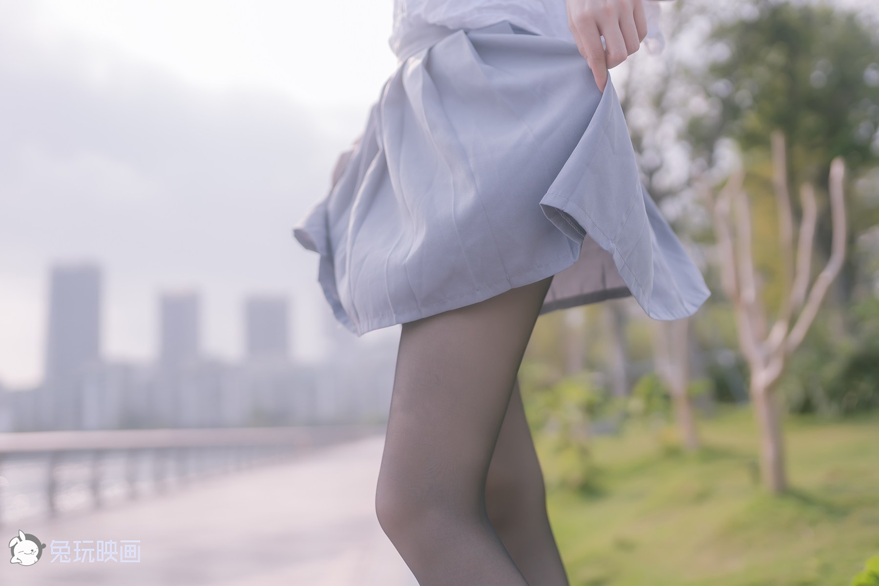 图片[31]-兔玩映画 C003 河边的黑丝 在线浏览 – 速更版-美库