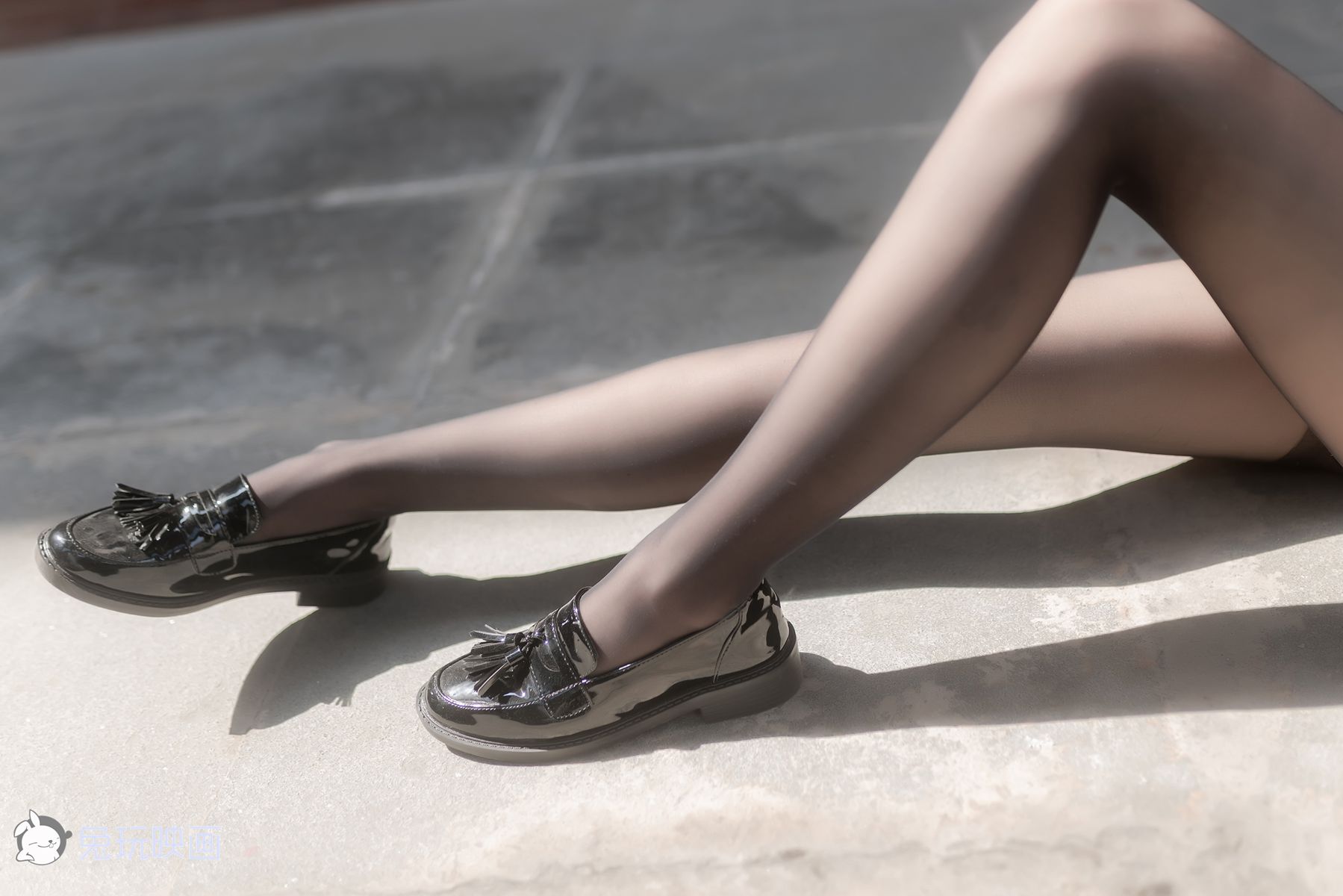 图片[29]-兔玩映画 C048 阳光下的黑丝 在线浏览 – 速更版-美库