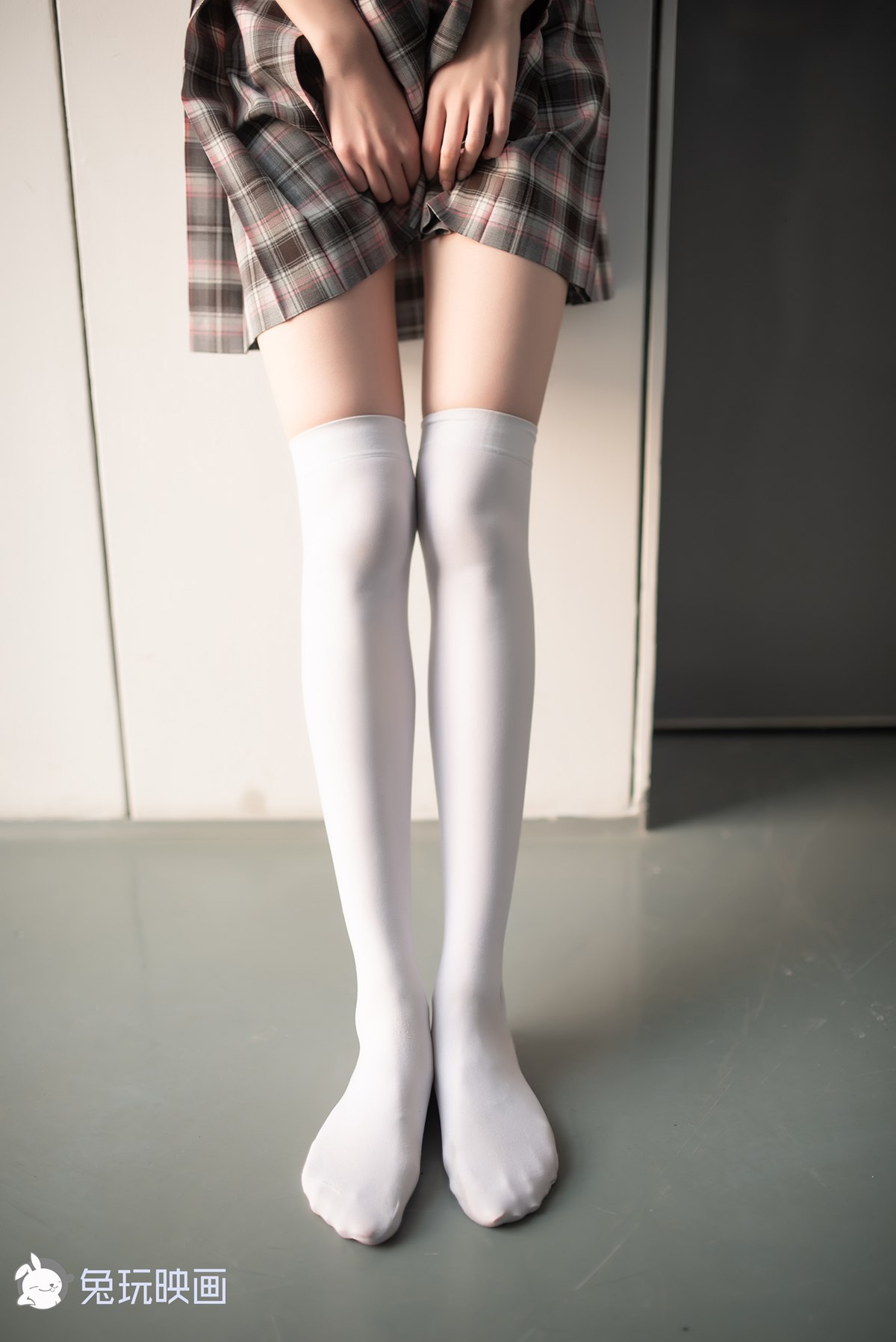 图片[21]-兔玩映画 C050 白丝小细腿 在线浏览 – 速更版-美库